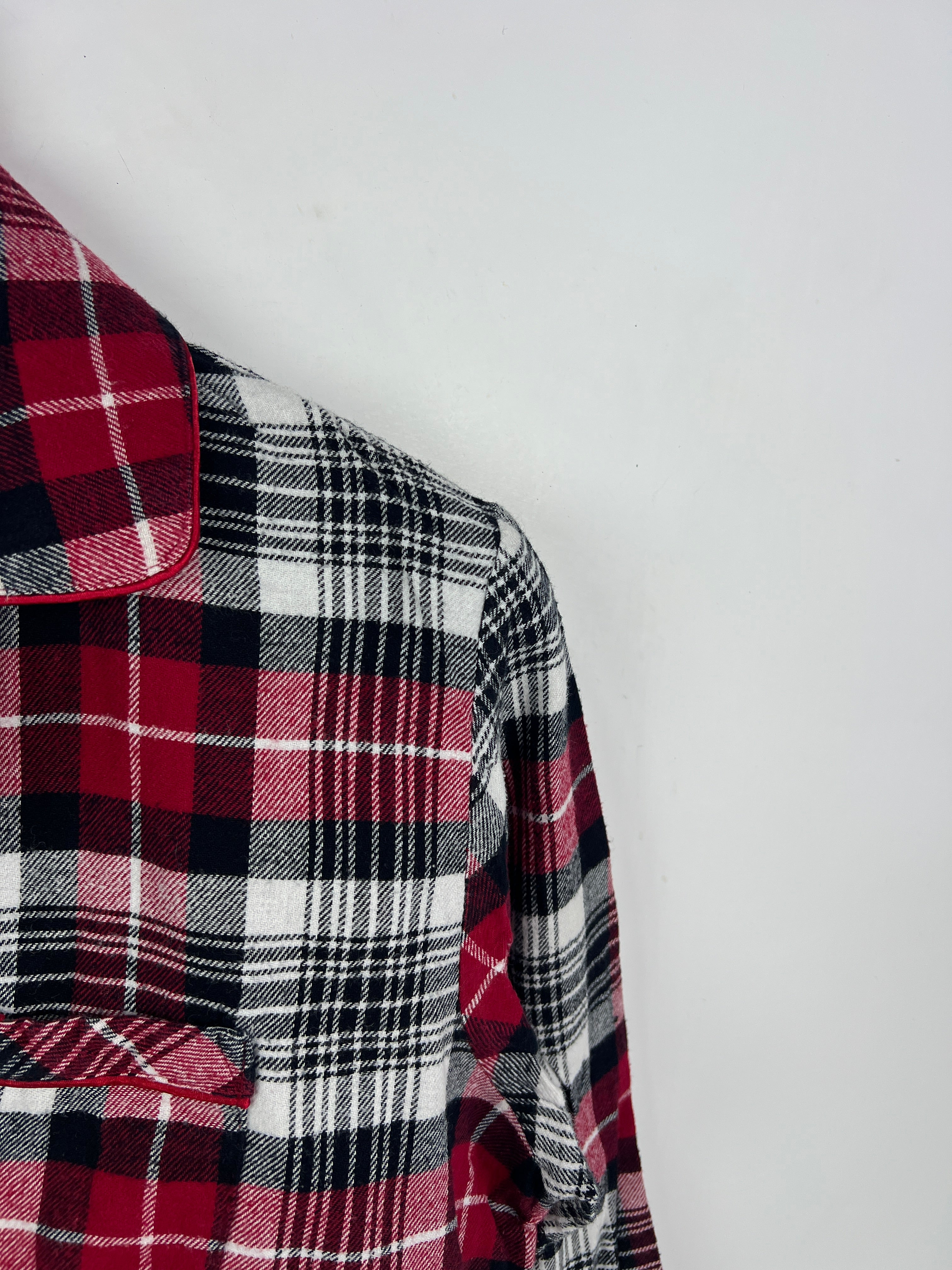 Shirt (Women) (Medium)