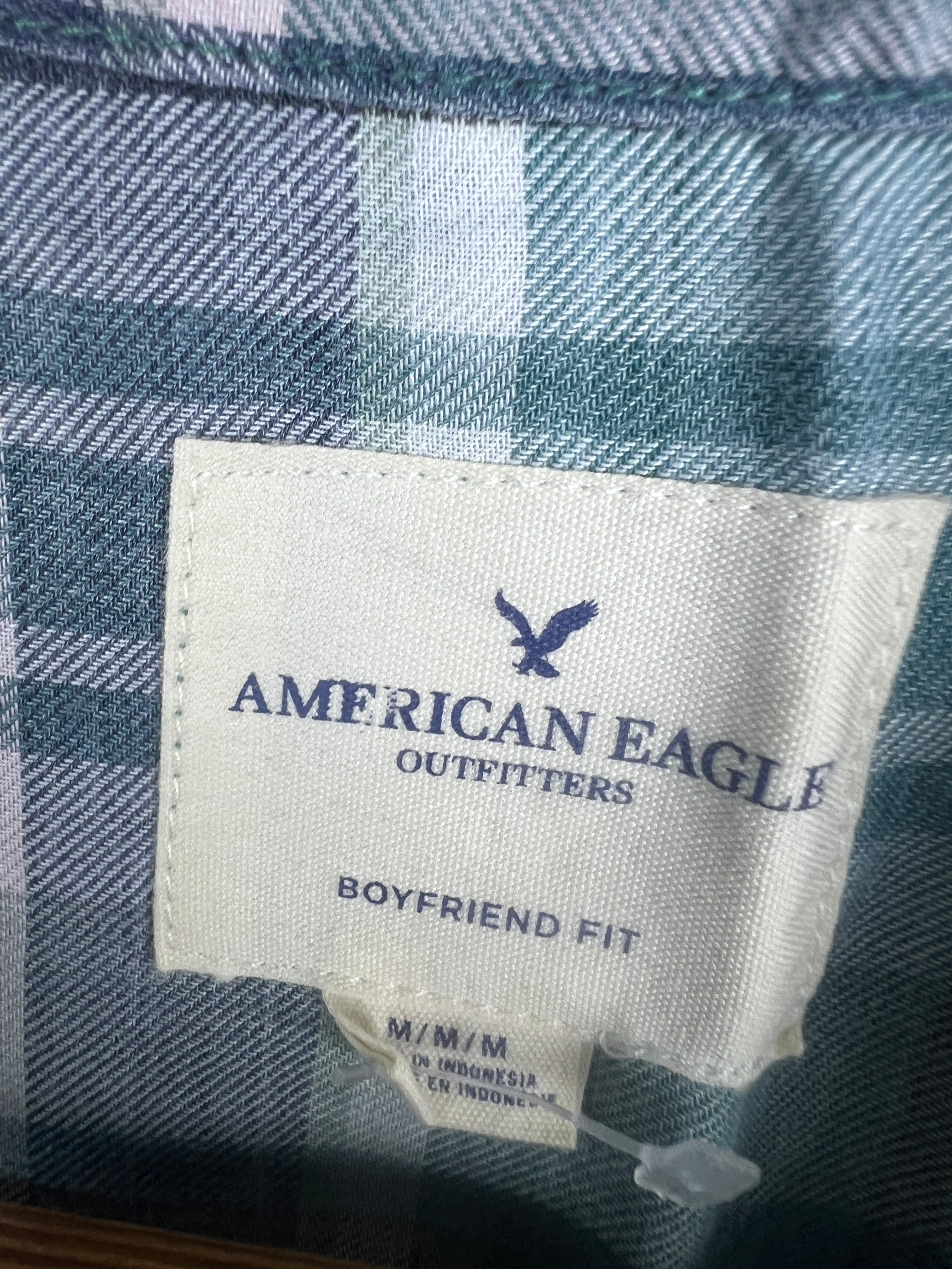 American Eagle Shirt (Women) (Small-Medium)