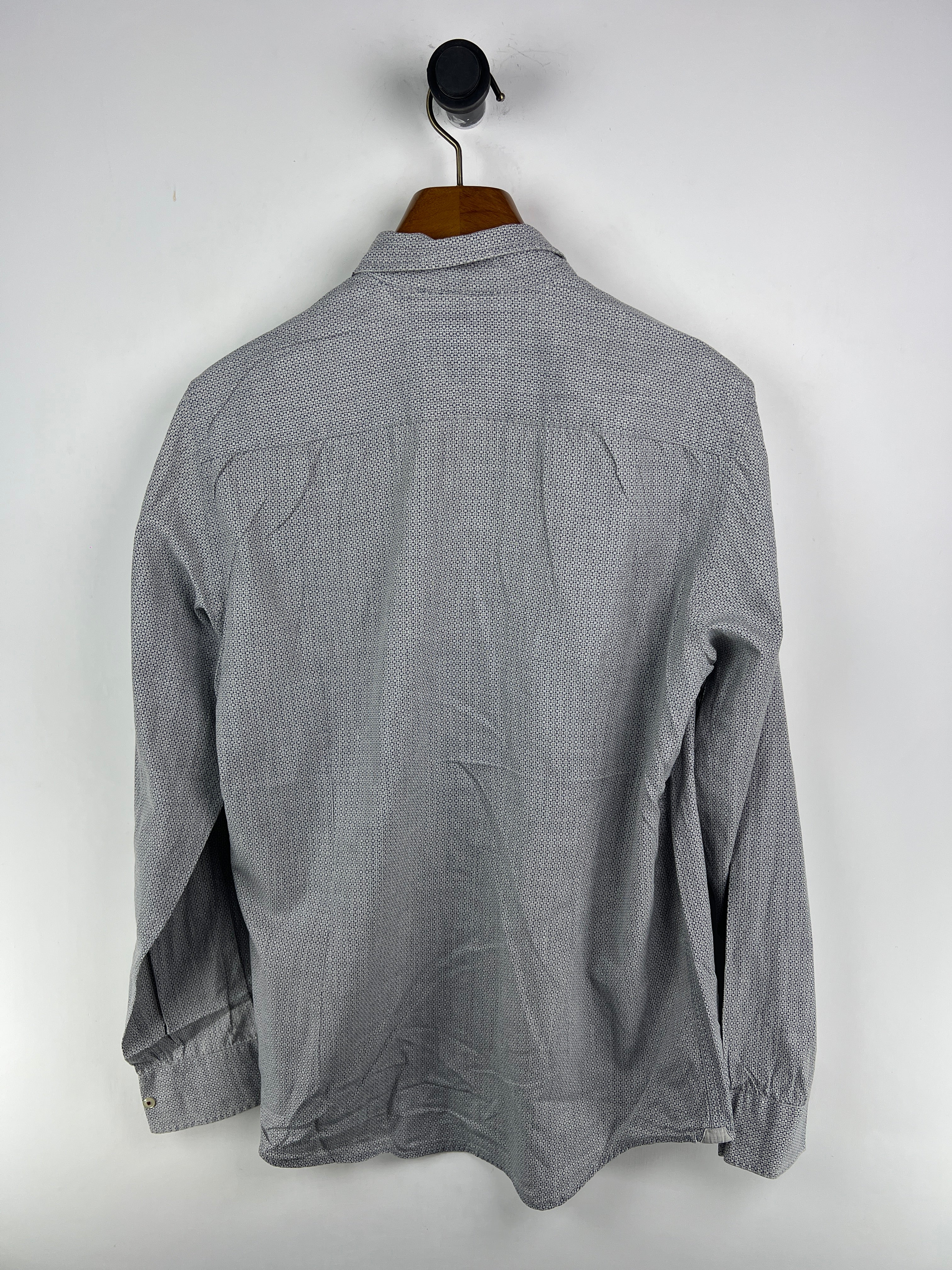 Tommy Hilfiger Shirt (Medium-Large)