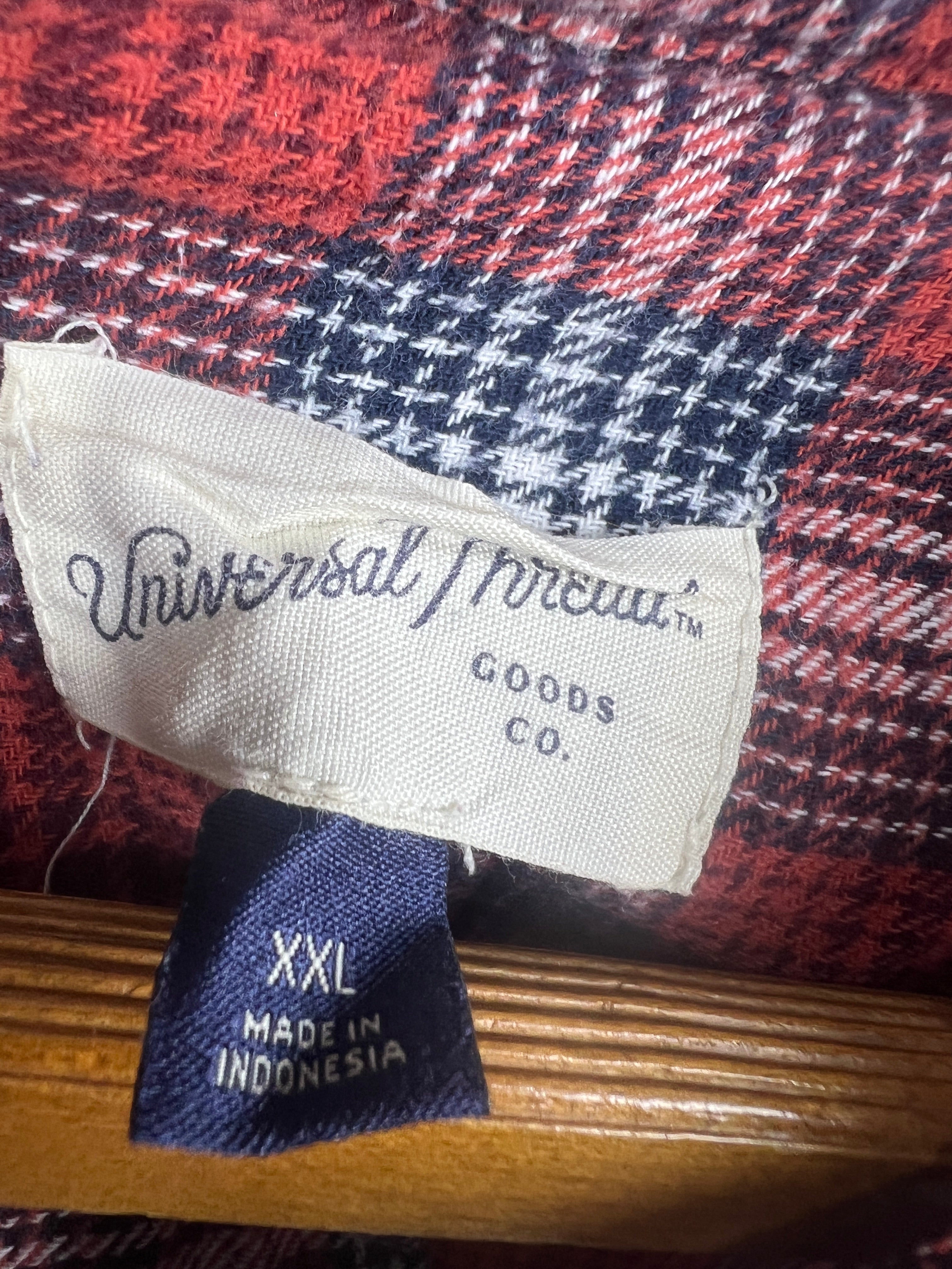 Universal Thread Shirt (Women) (XX-Large)