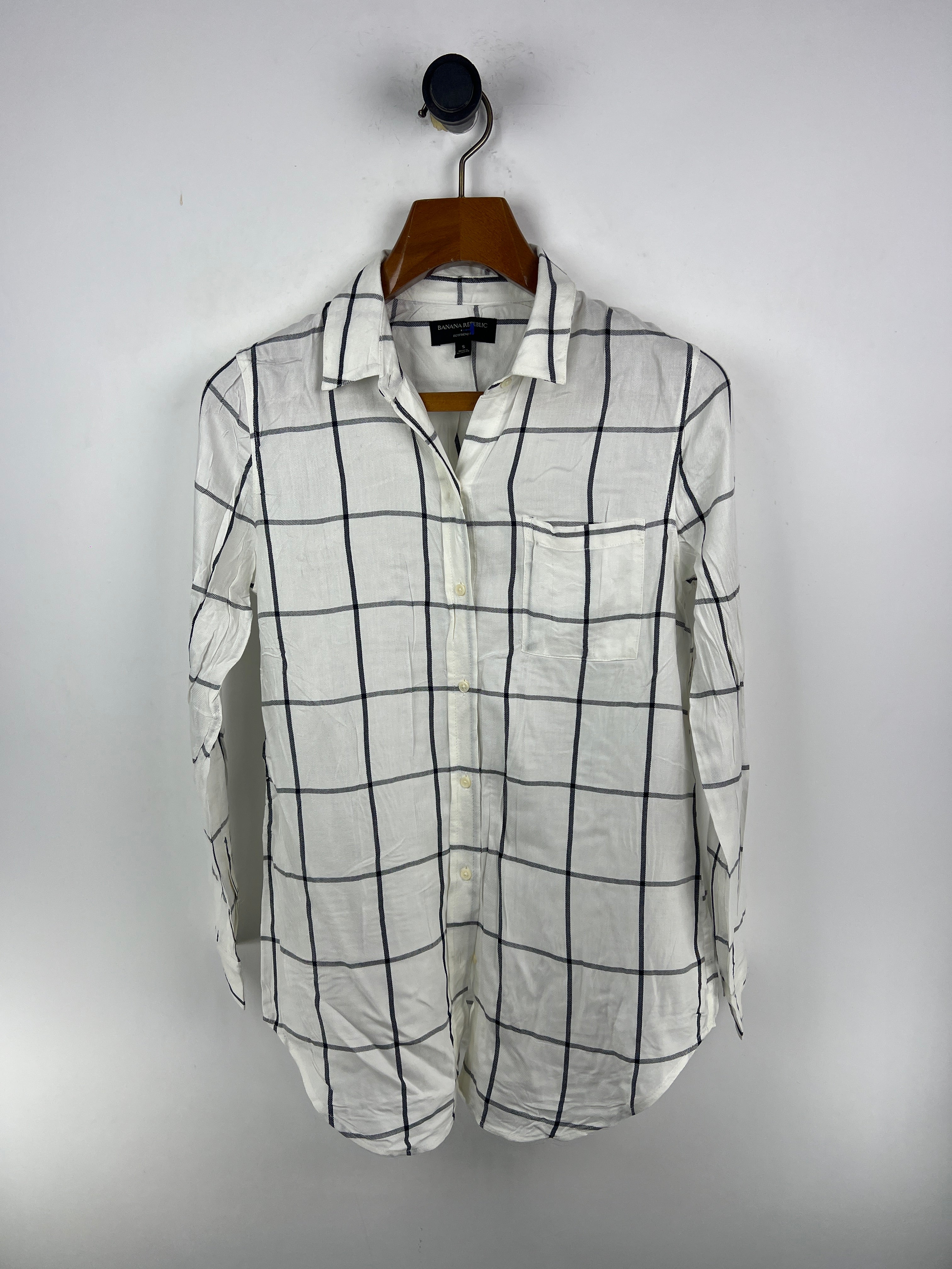 Banana Republic Shirt (Women) (Small)