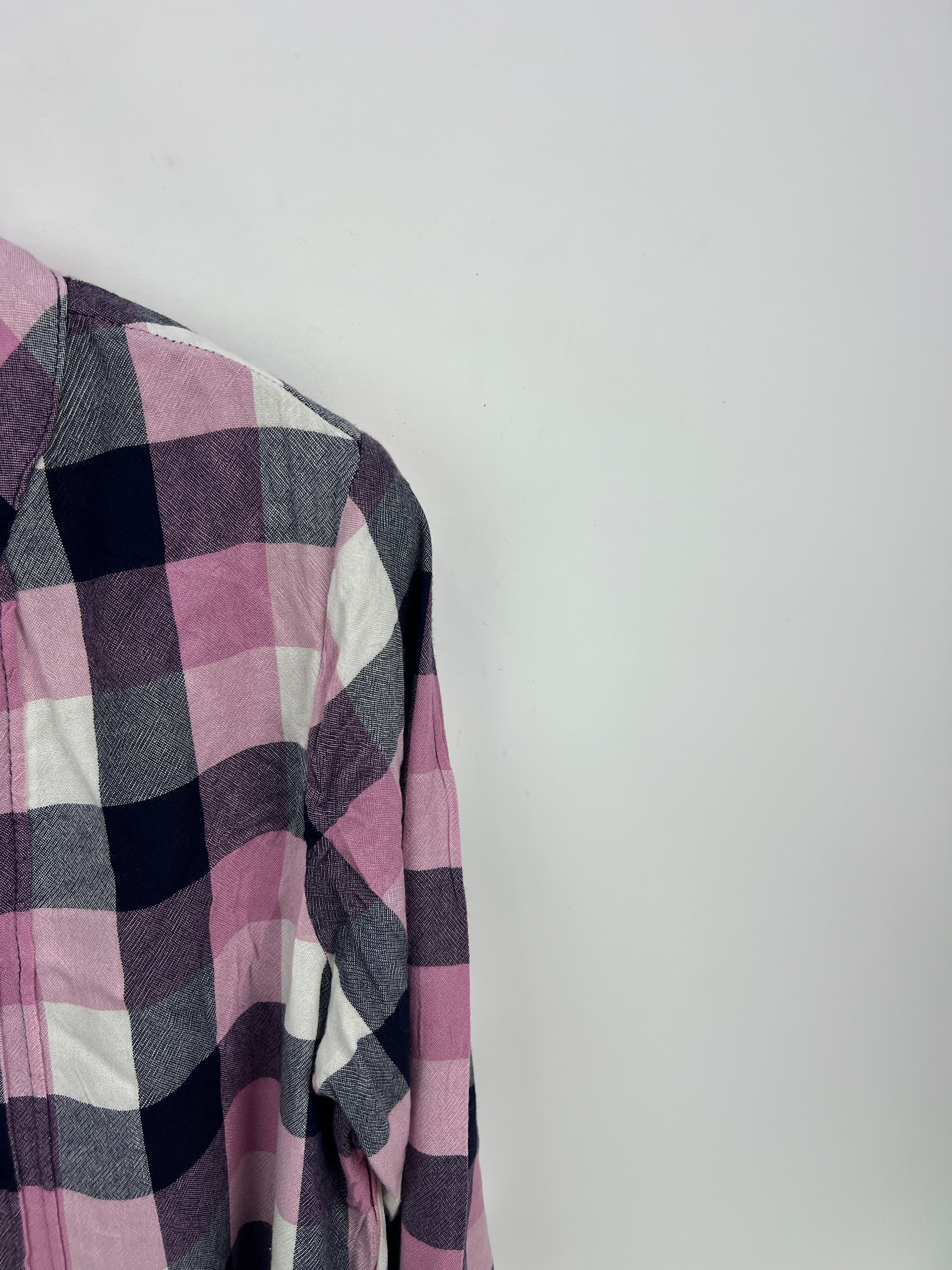 Croft & Barrow Shirt (Women) (Large)