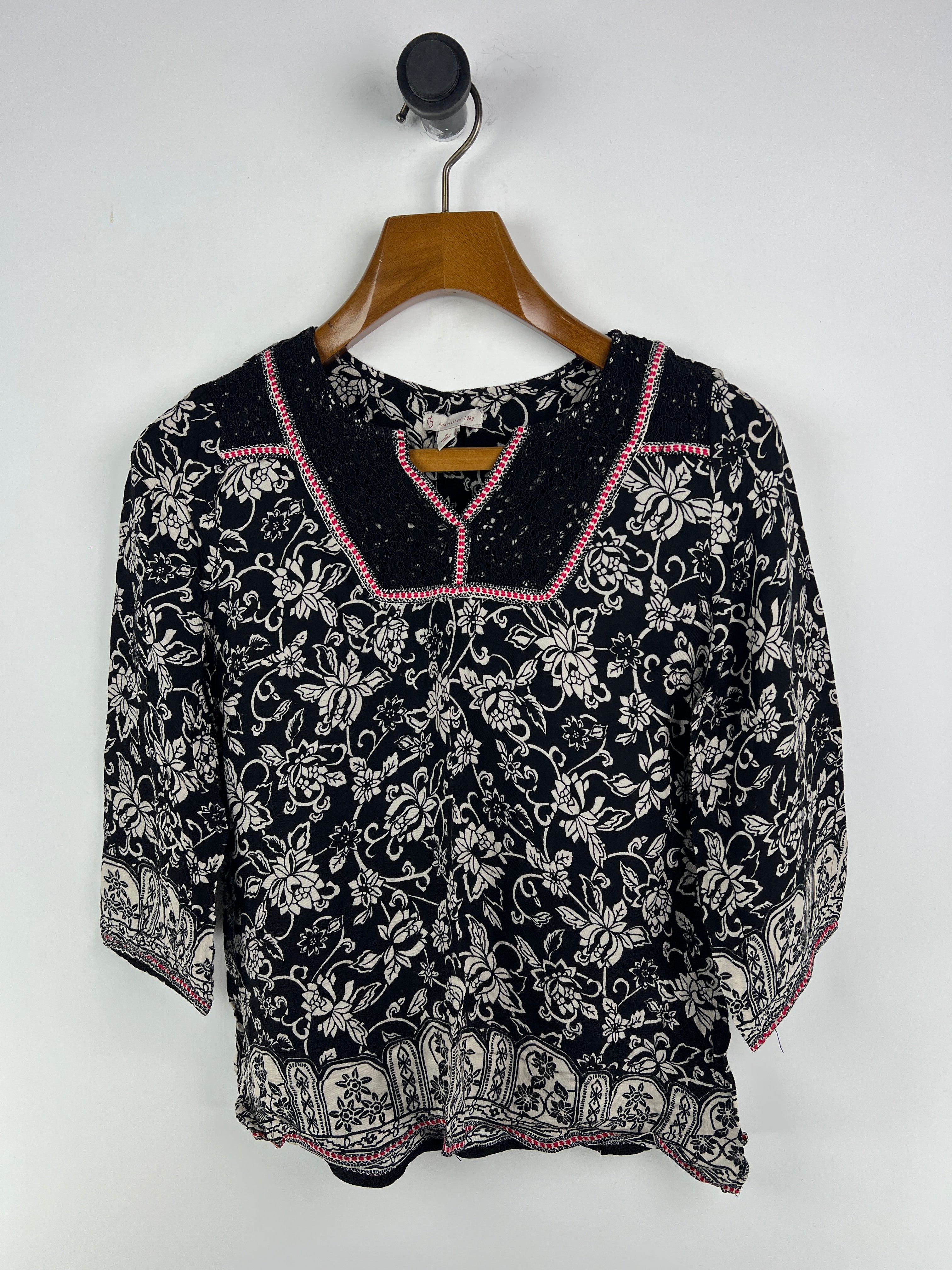 Established Blouse (Women) (Medium)