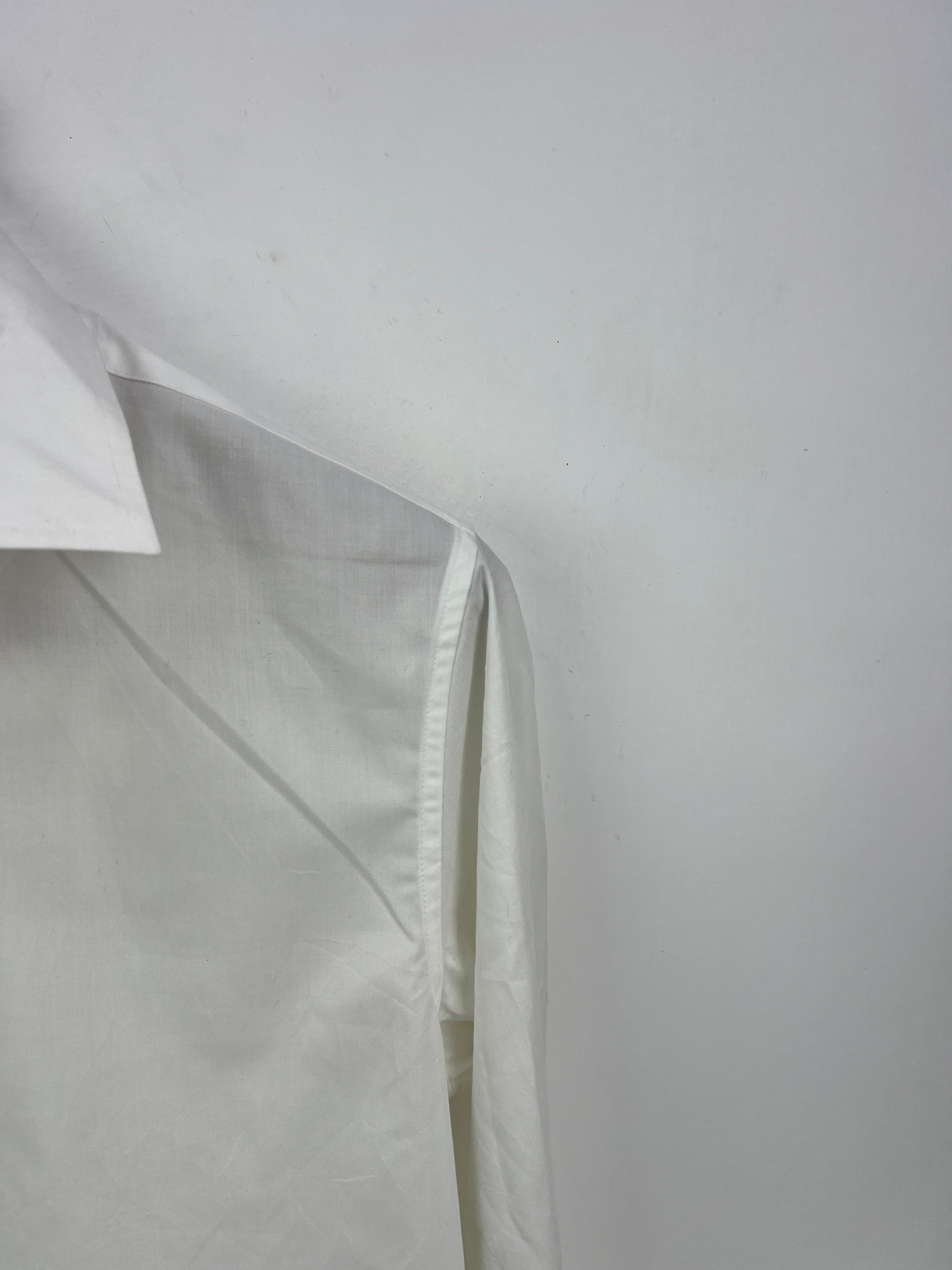 Zio Zia Shirt (Small-Medium)