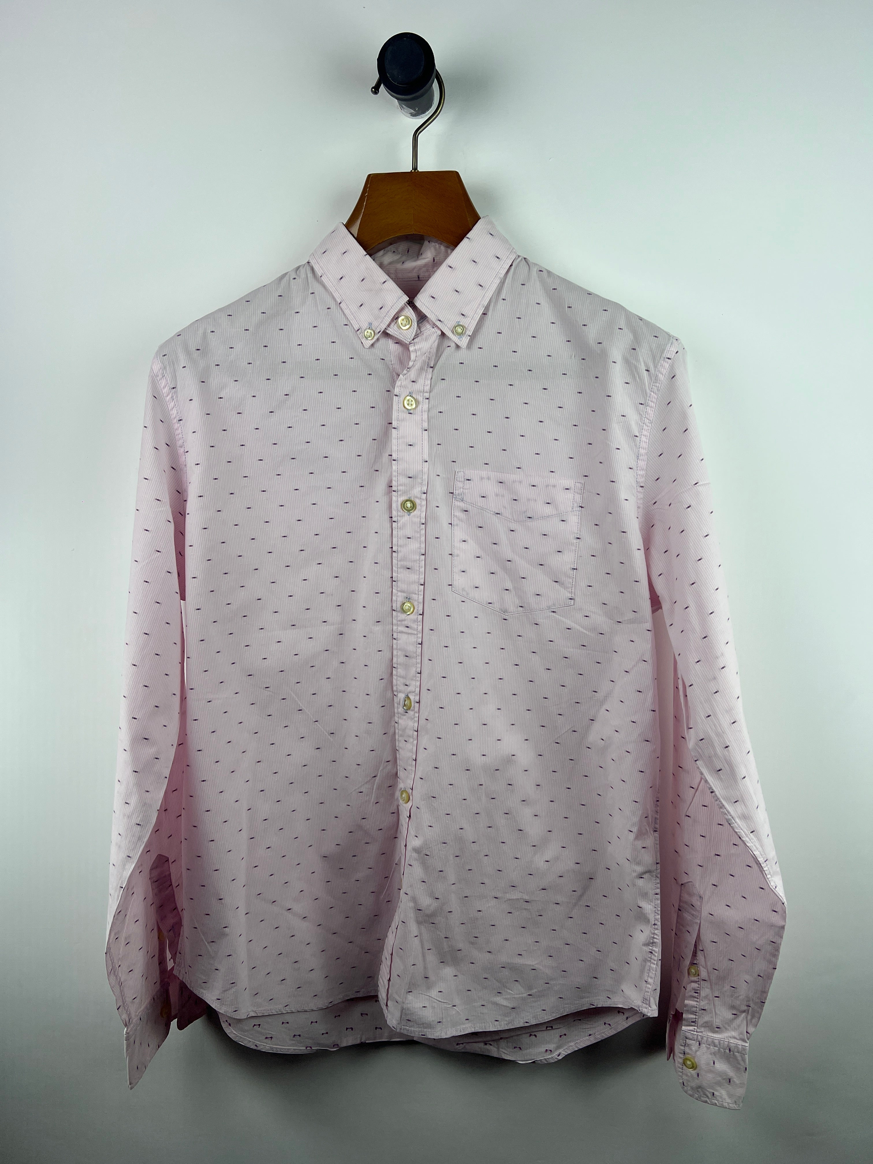 Gap Shirt (Medium-Large)