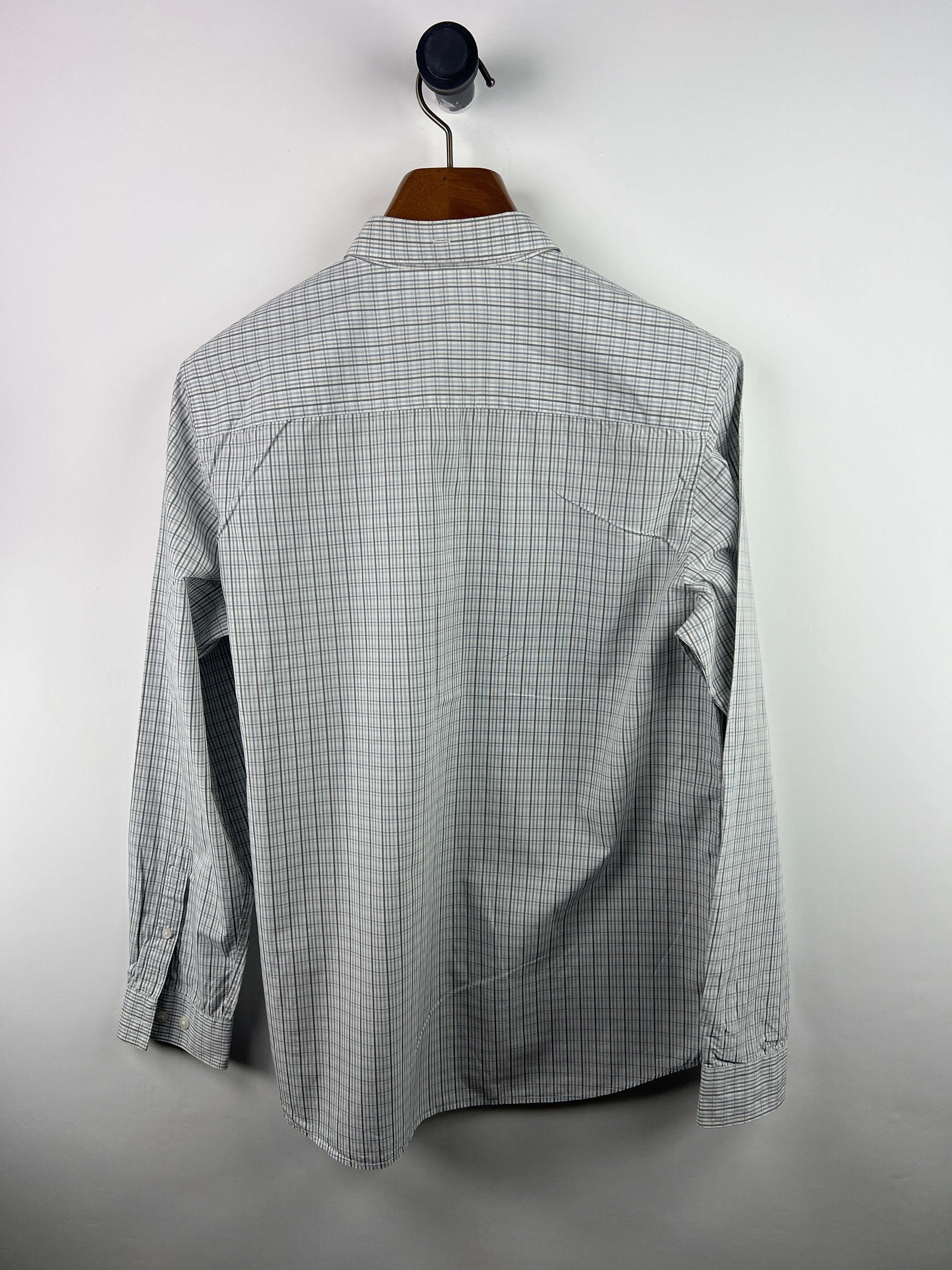 Calvin Klein Shirt (Medium-Large)