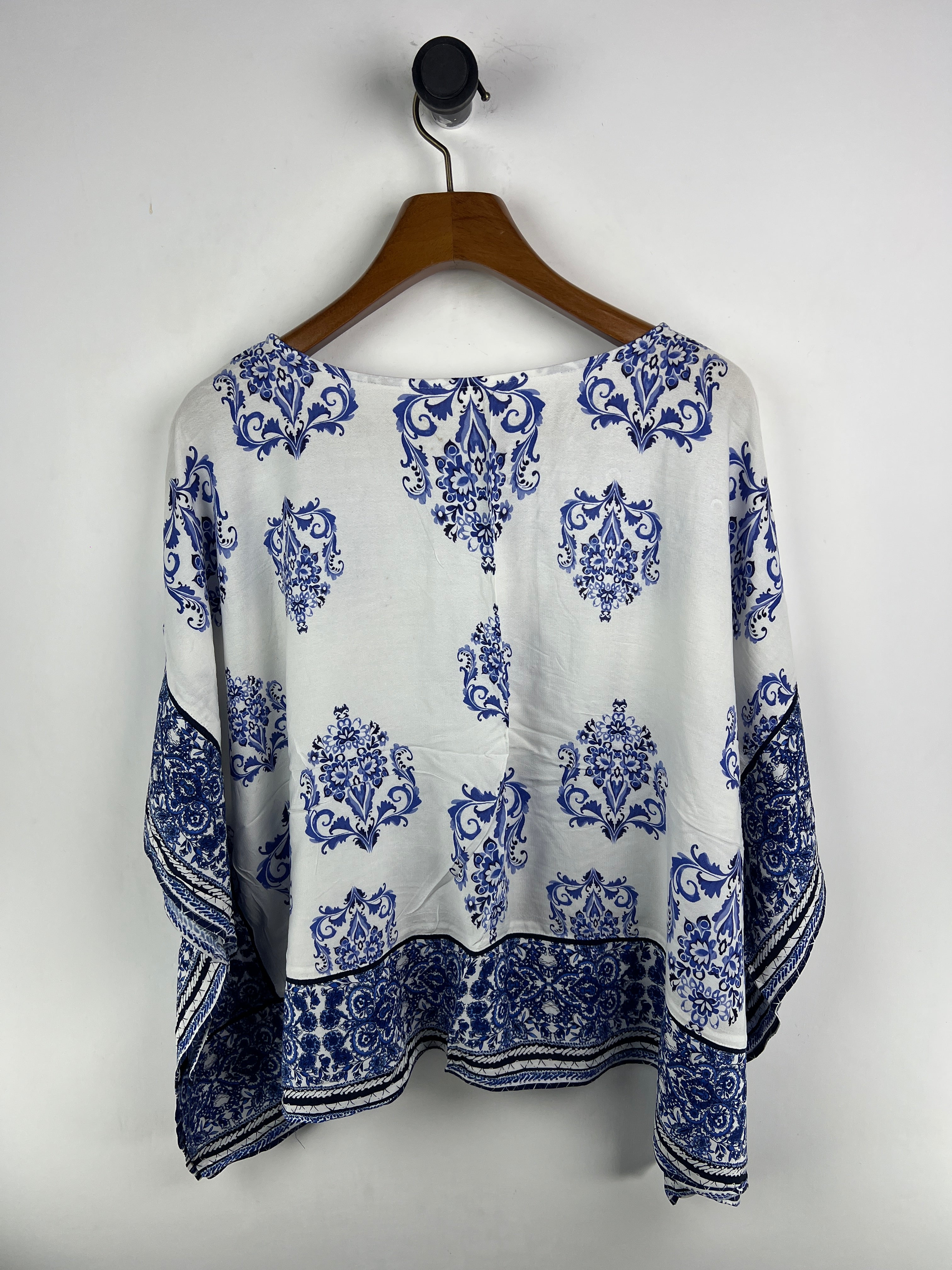 Design Blouse (Women) (Large)