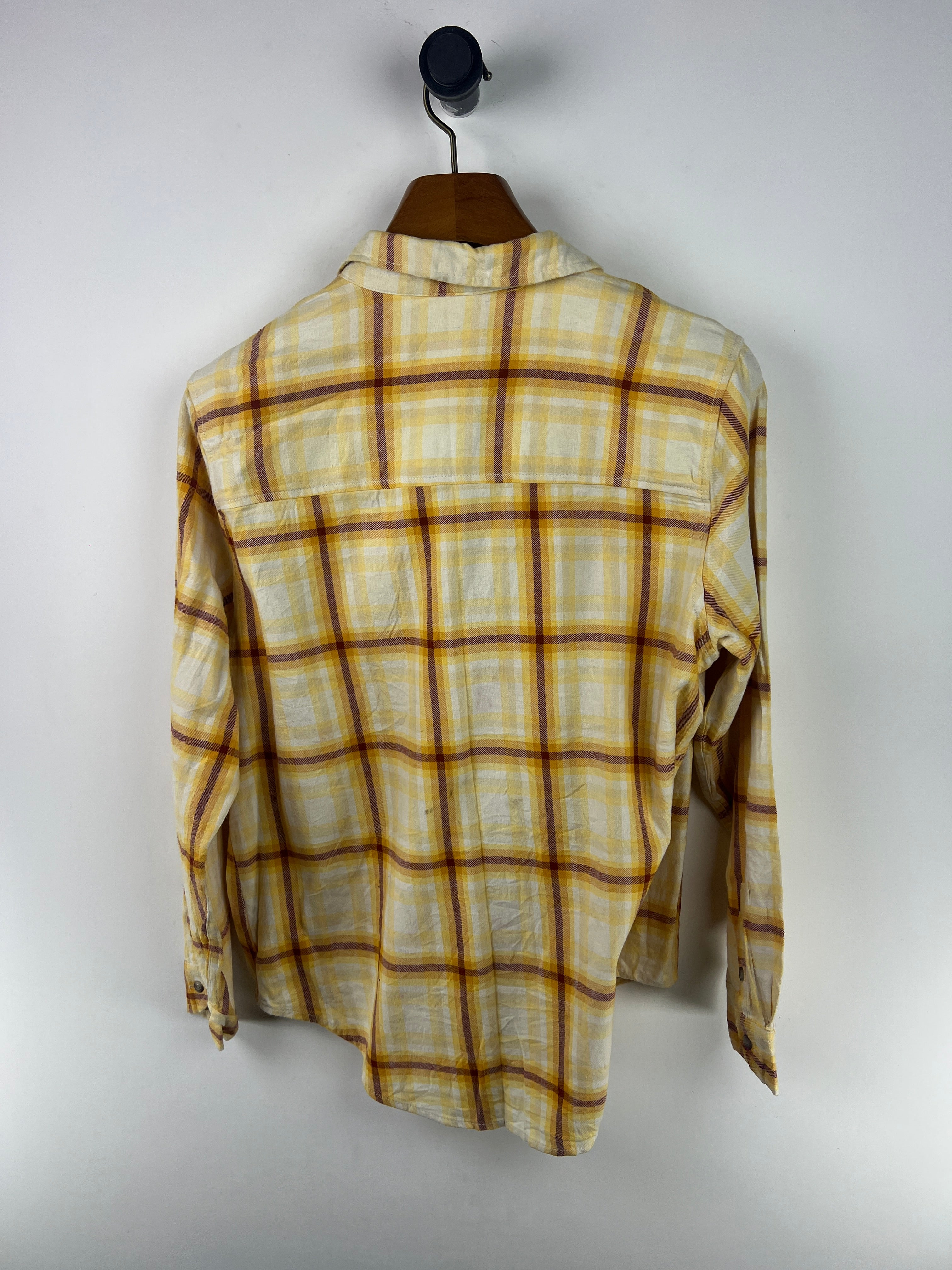 Universal Thread Shirt (Women) (Large/X-Large)