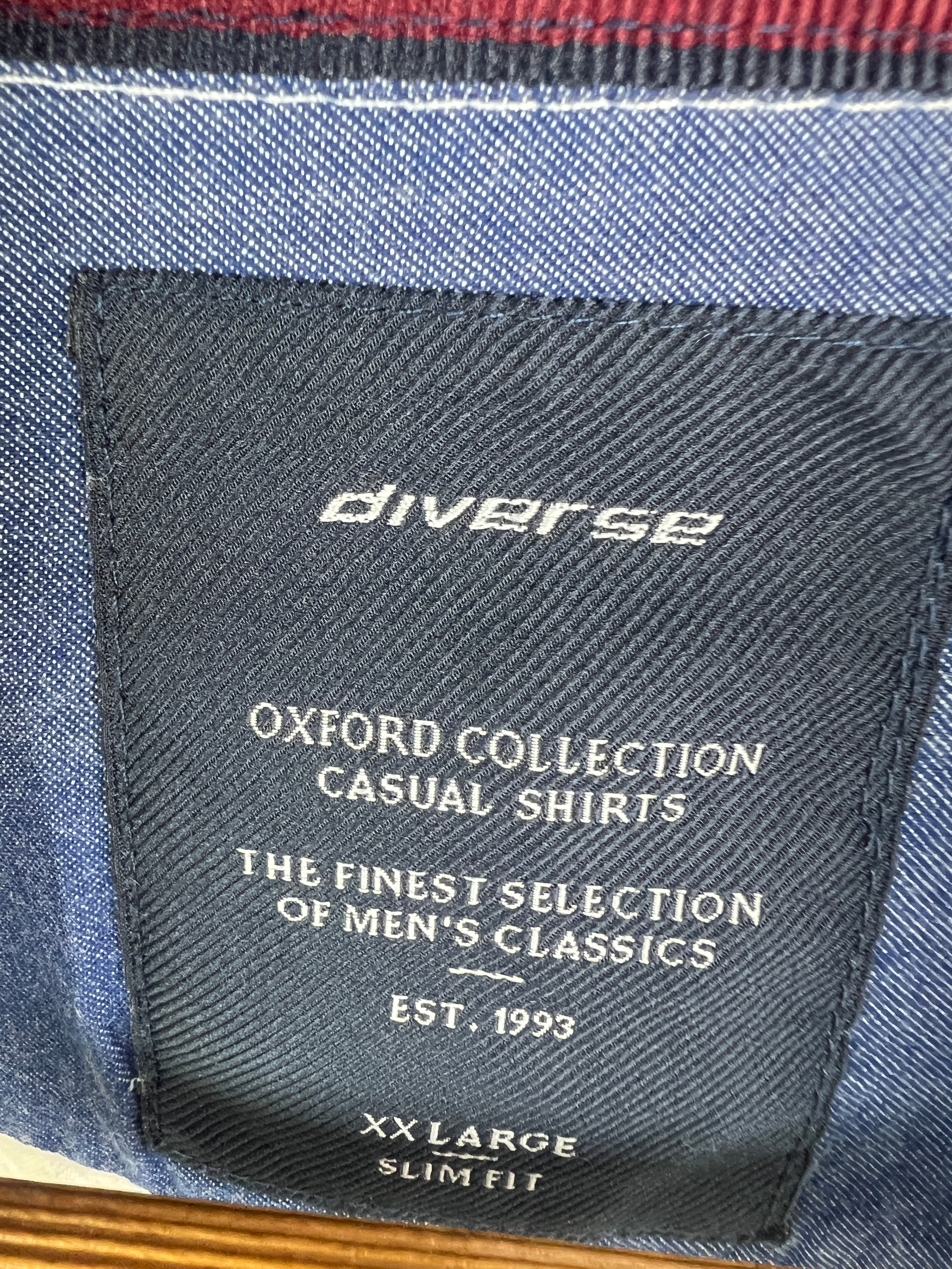 Diverse Shirt (Large)