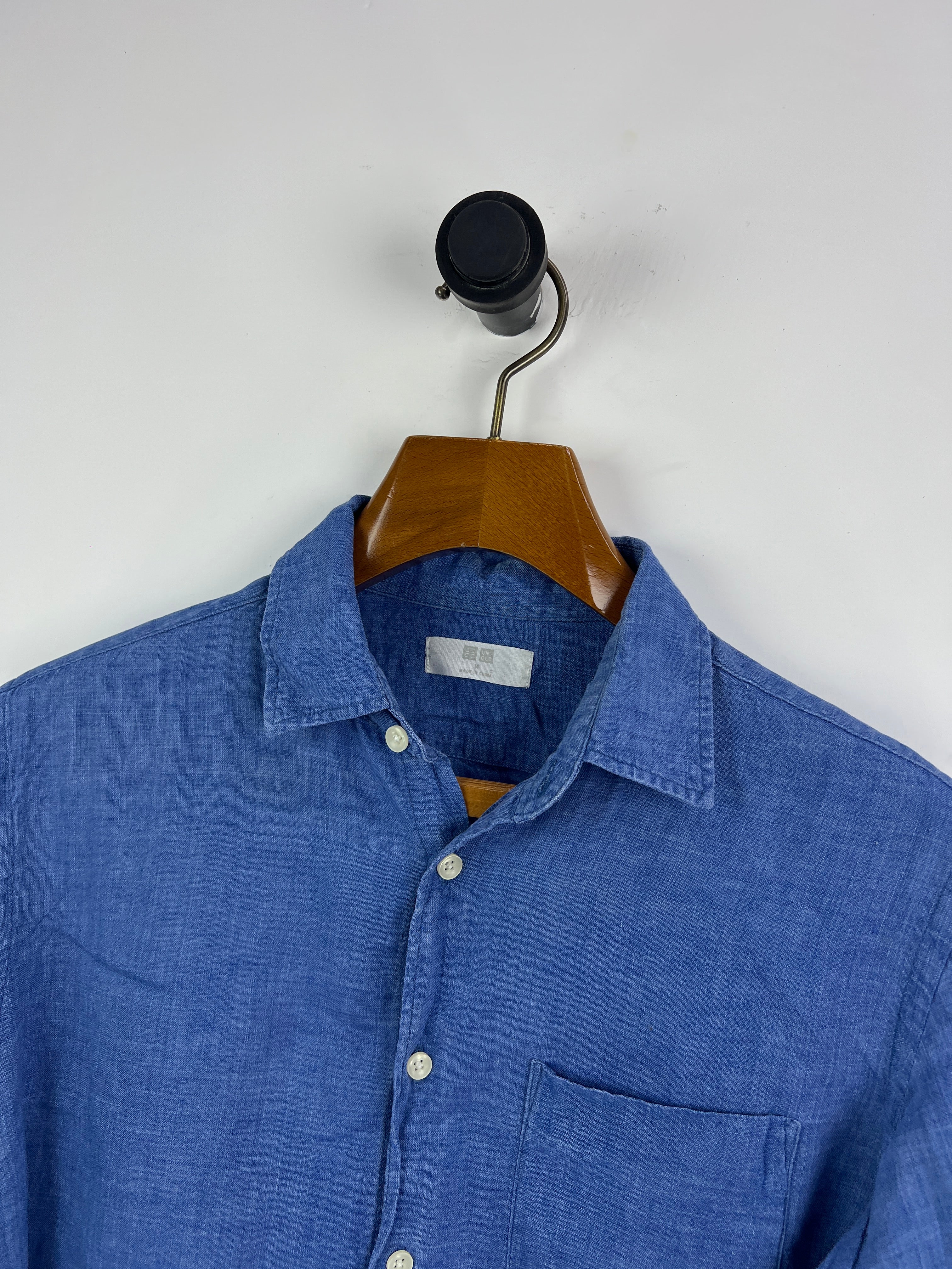 Uniqlo Linen Shirt (Small-Medium)