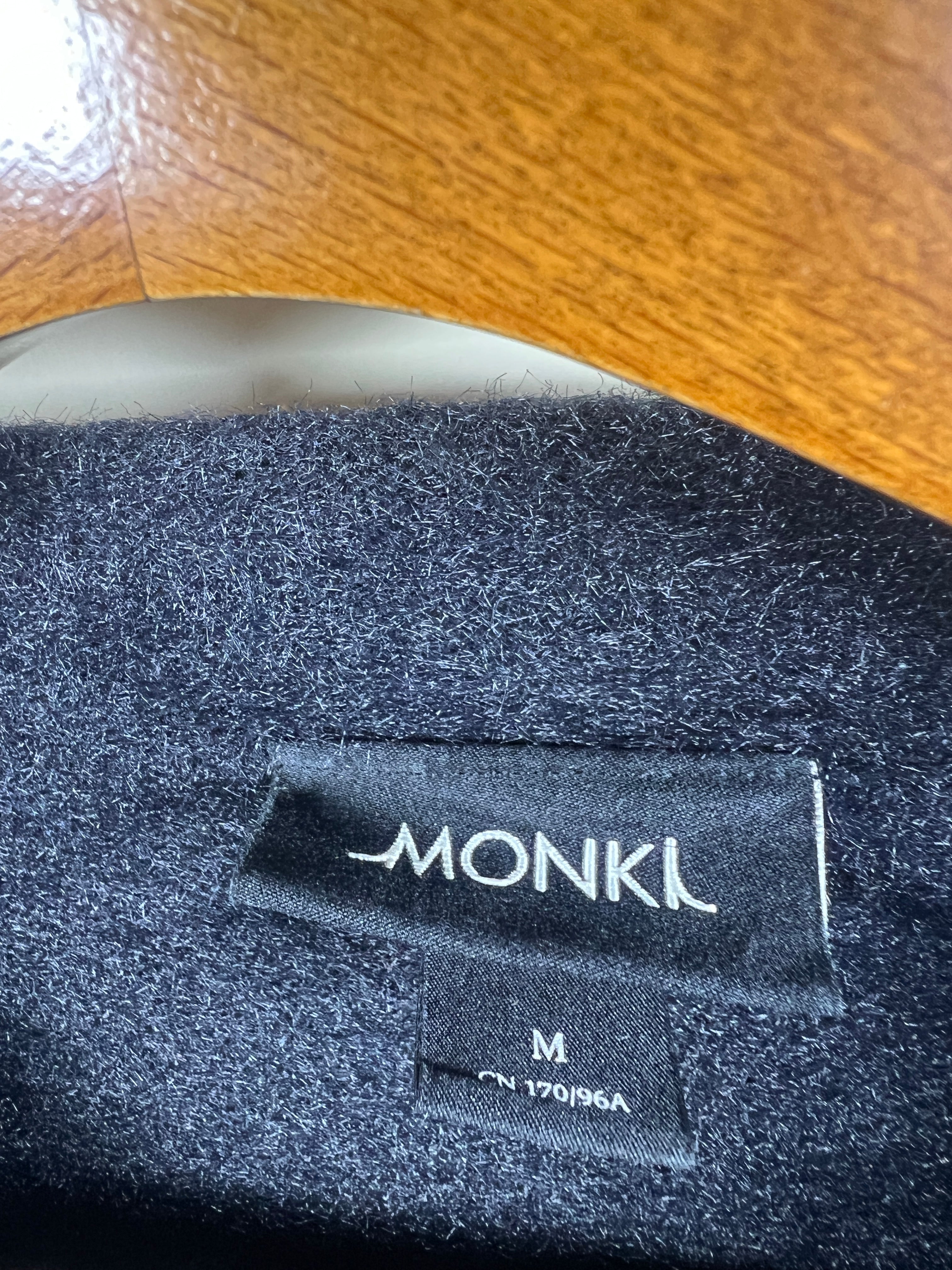 Monki Sweater (Women) (Large/X-Large)