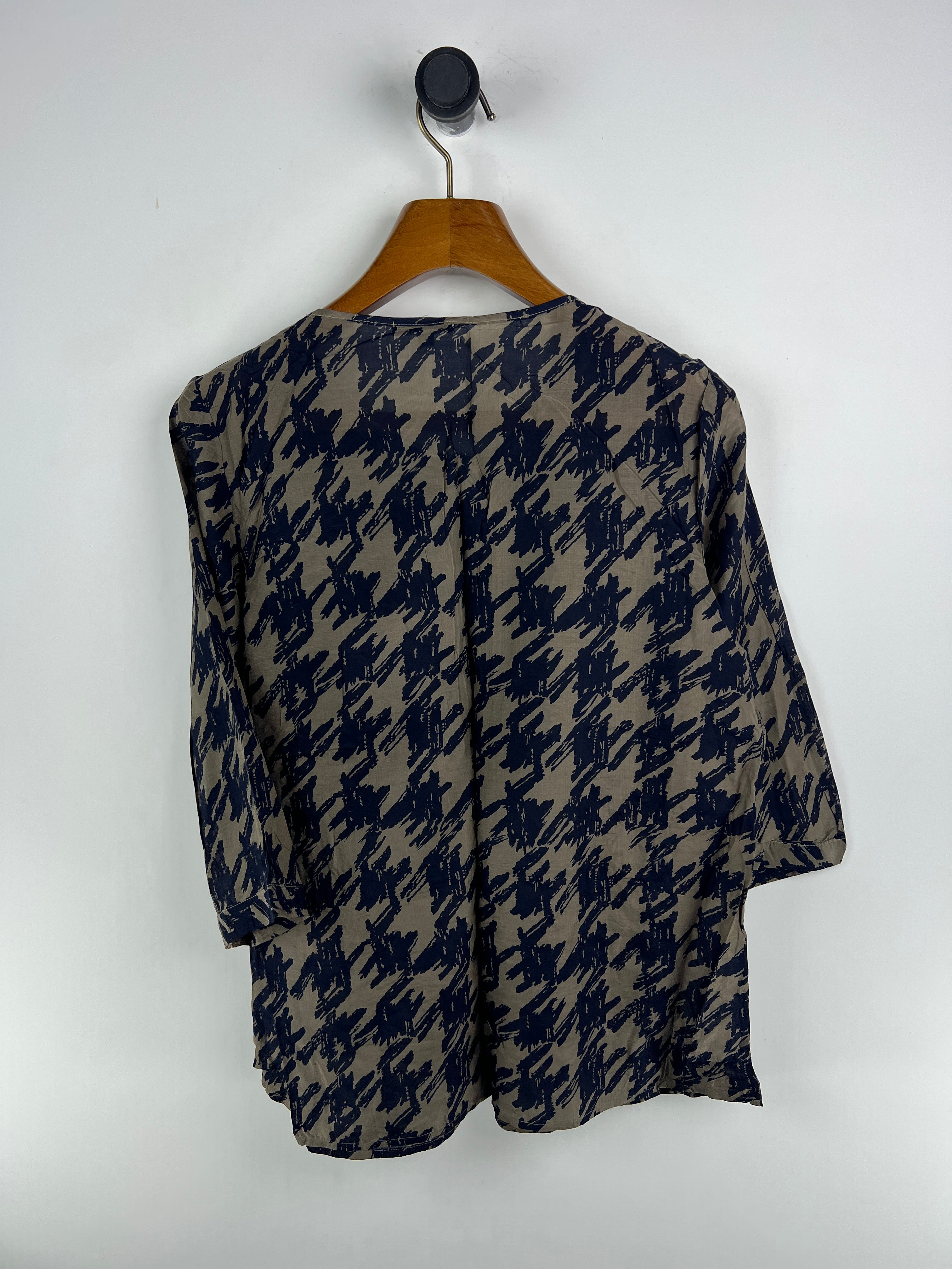Gap Blouse (Women) (Large)