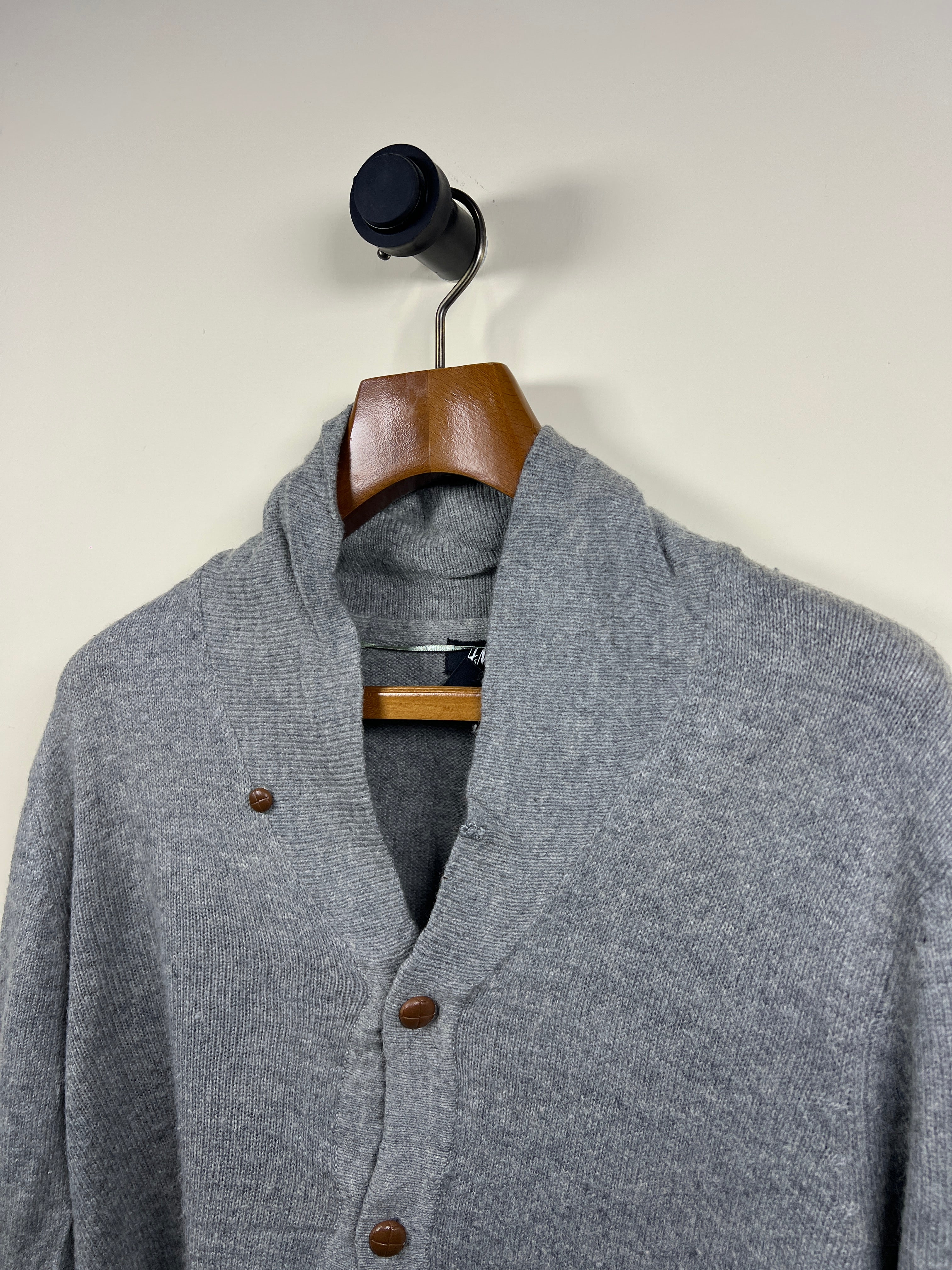 H&M Buttoned Sweater (X-Large)