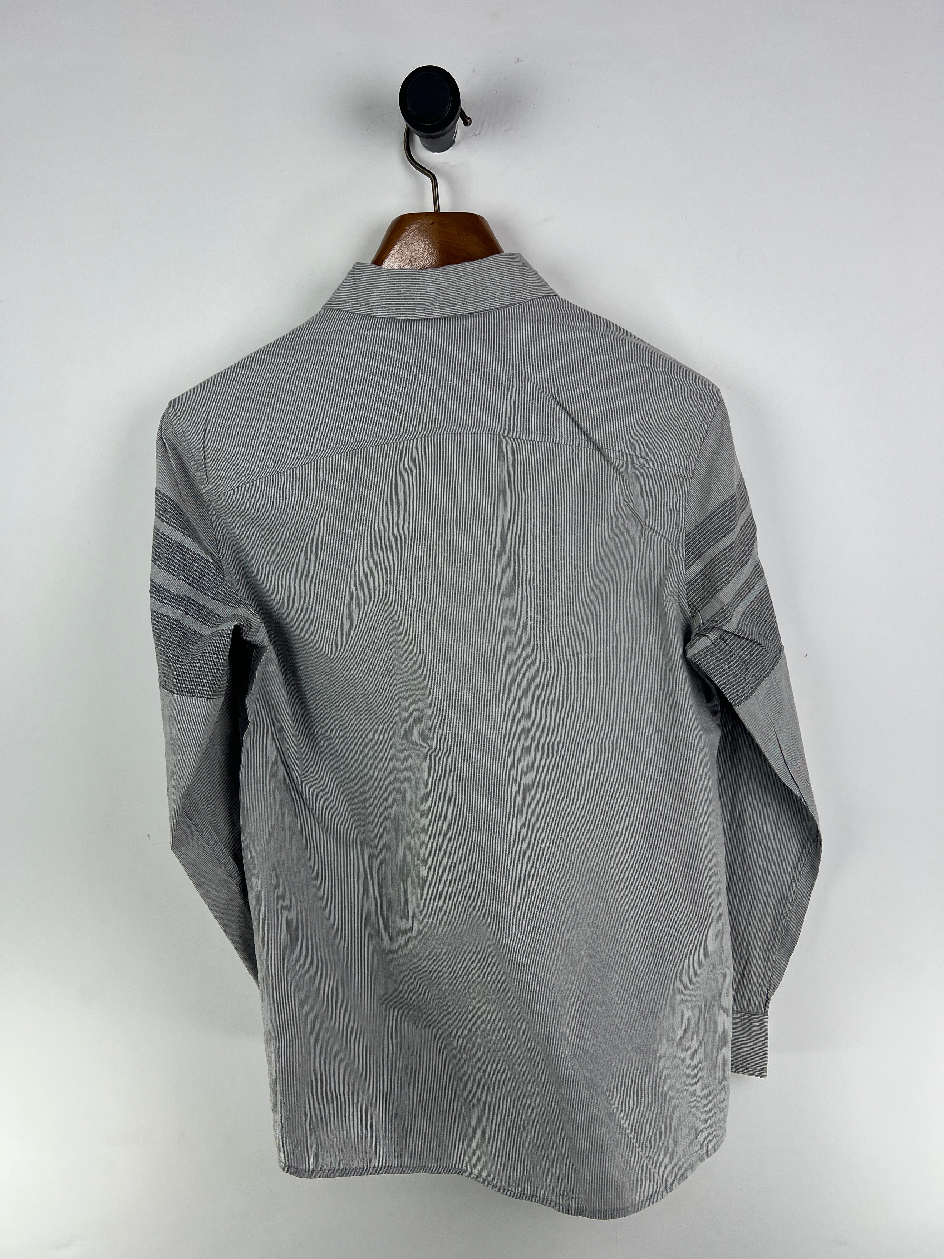 Ugiz Linen Shirt (Small)