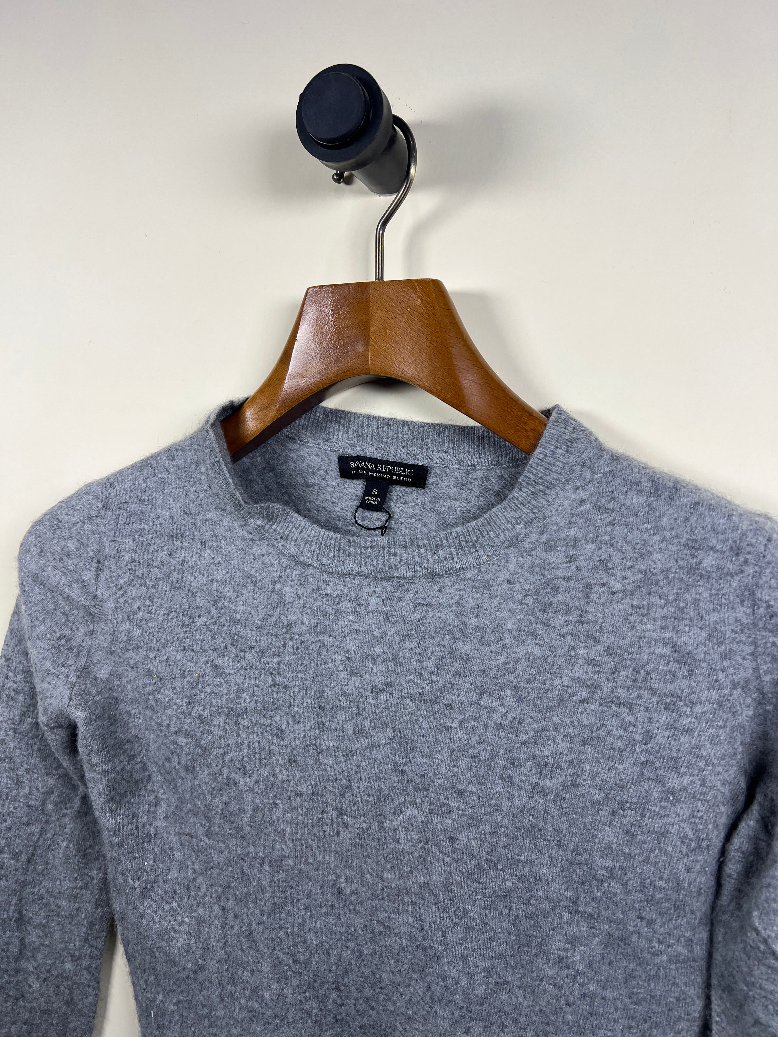 Banana Republic Merino Sweater (Women) (Small)