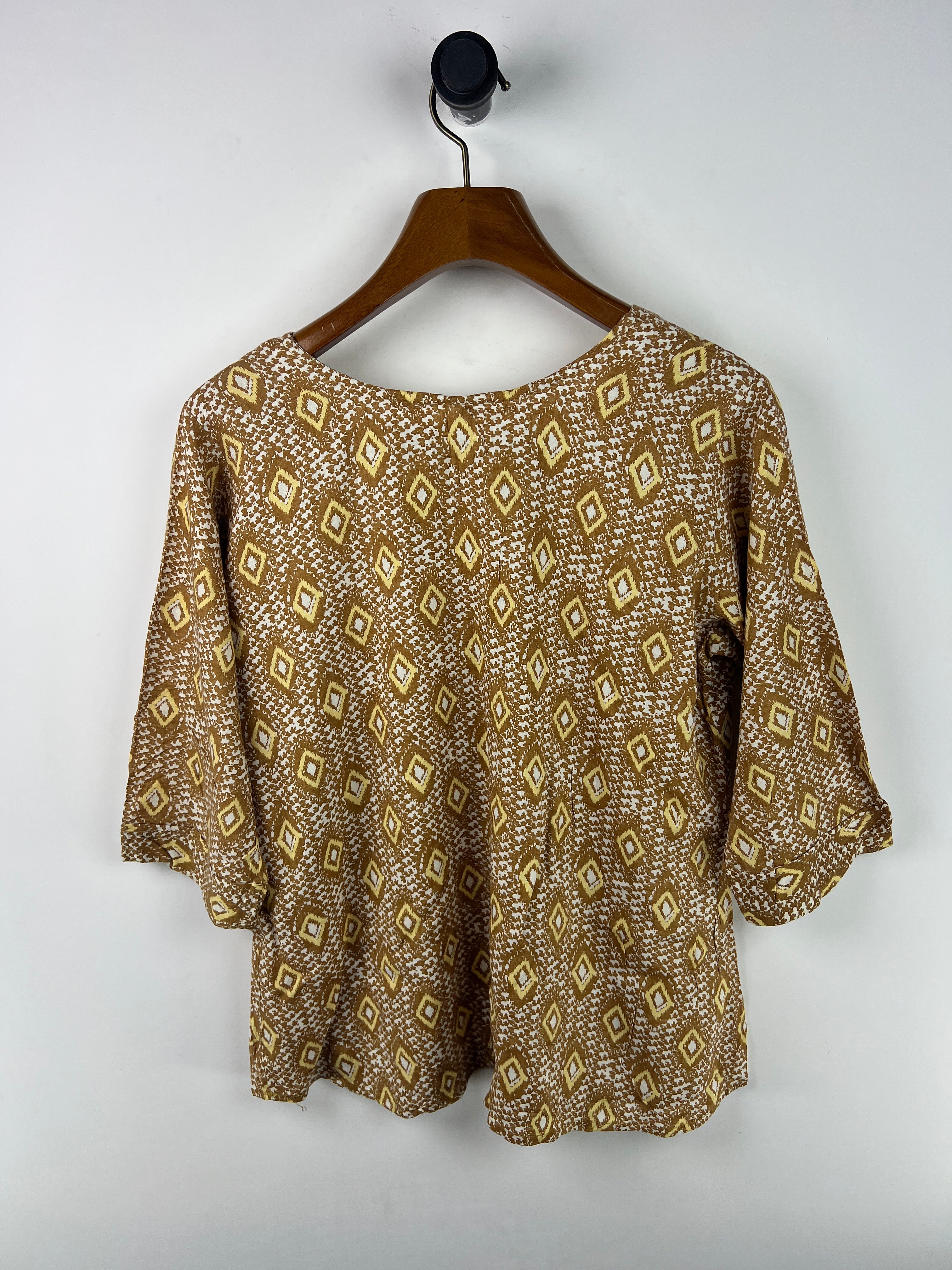 Blouse (Women) (Large/X-Large)