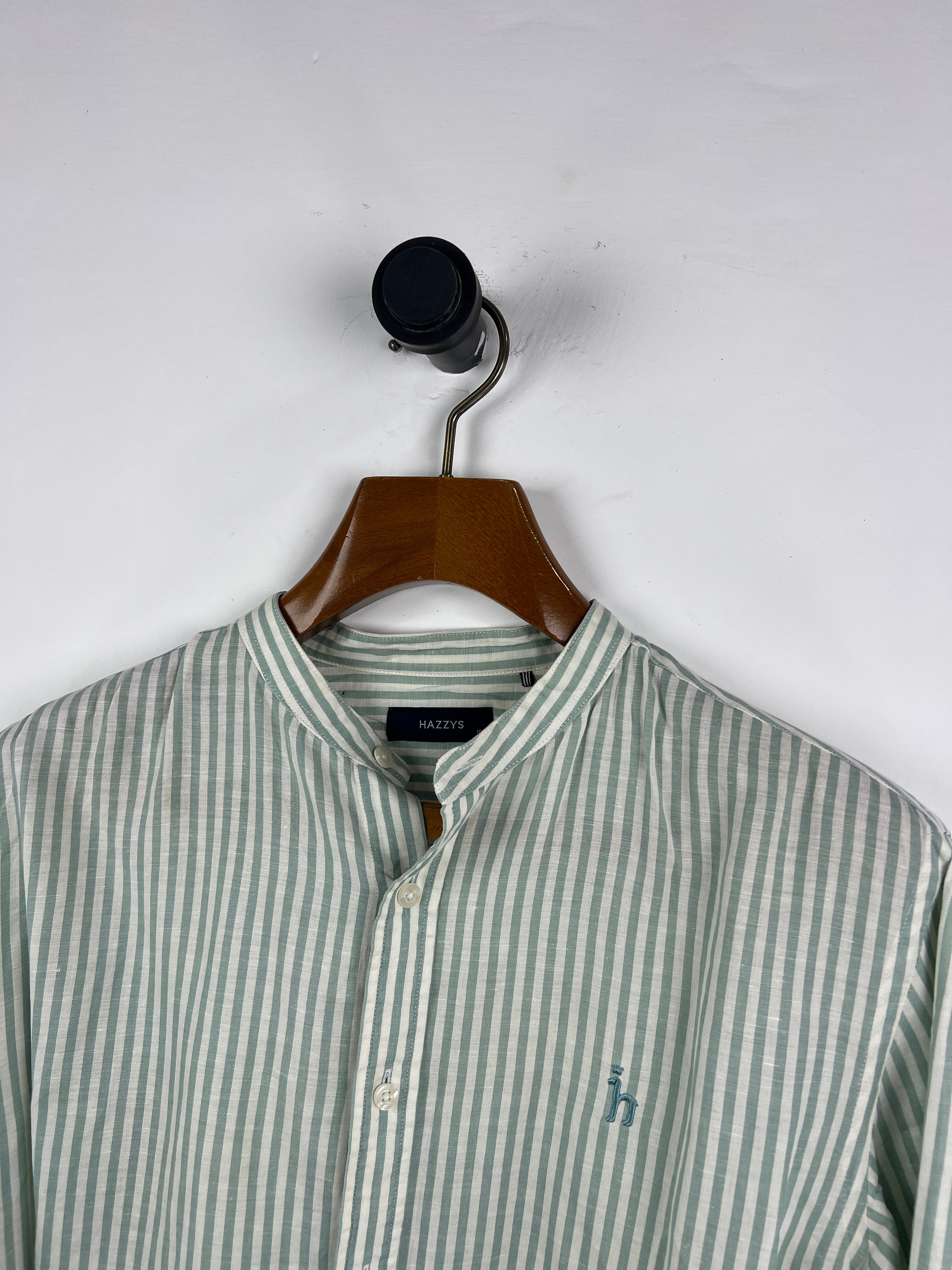 Hazzys Linen Shirt (Medium-Large)