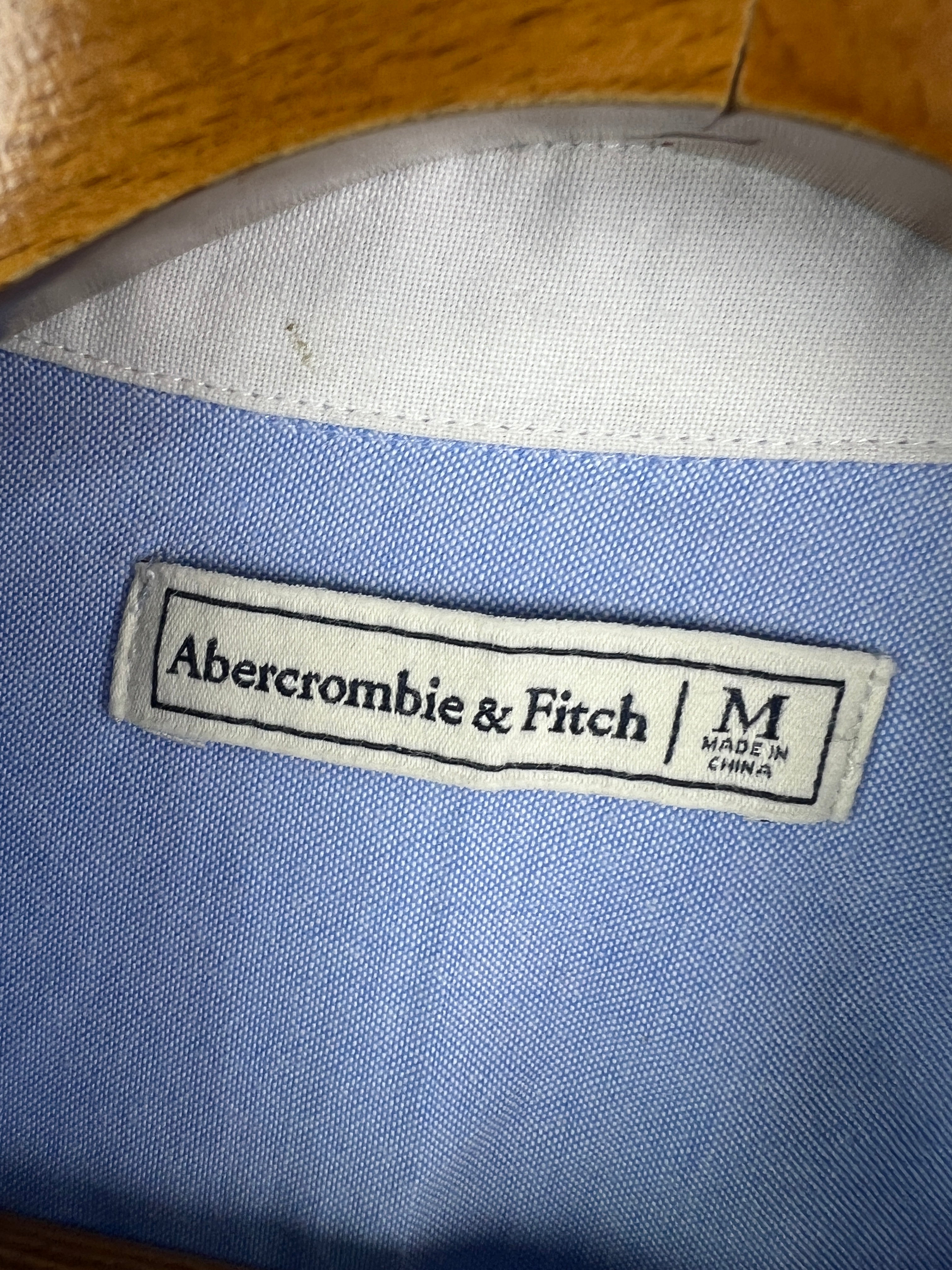 Abercrombie & Fitch Shirt (Small)