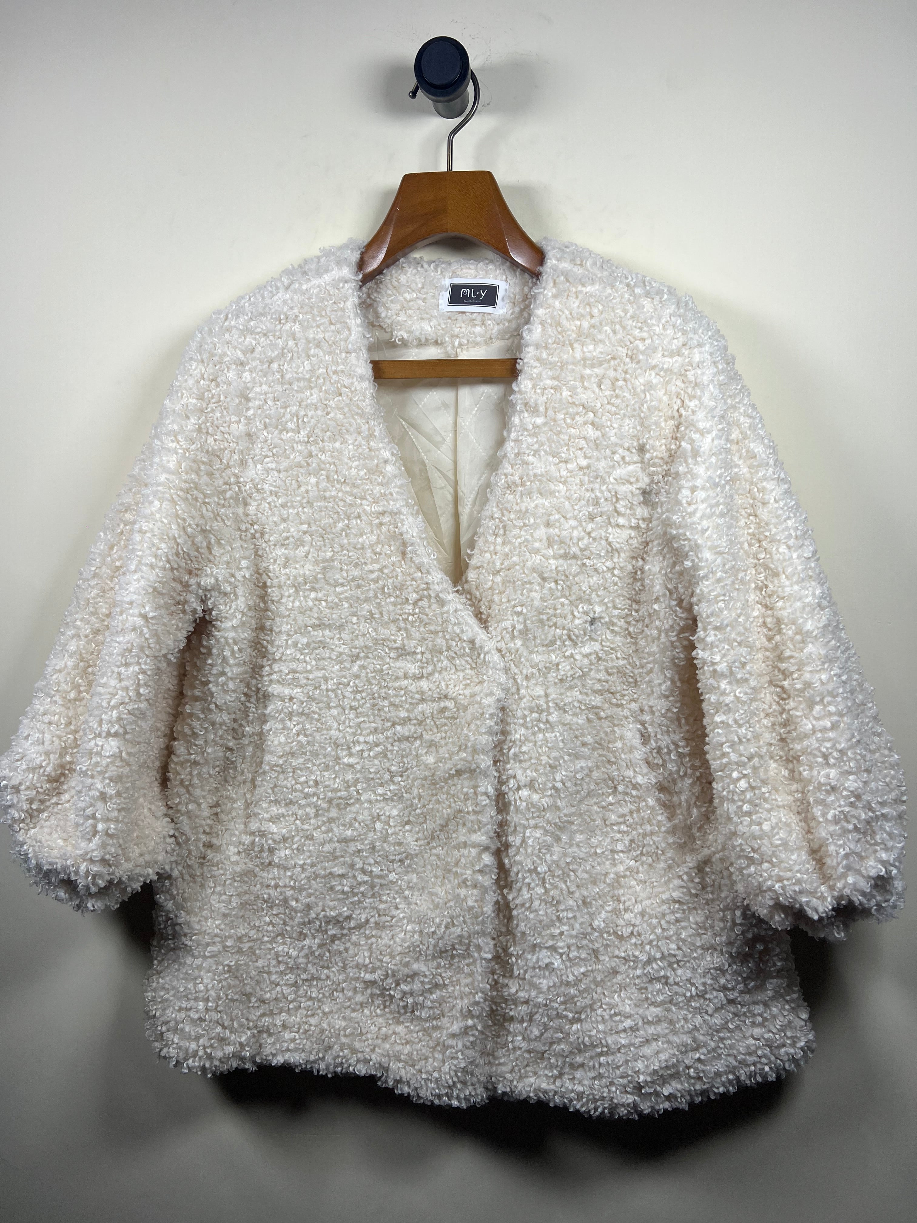 MLY Teddy Jacket (Women) (Medium-Large)