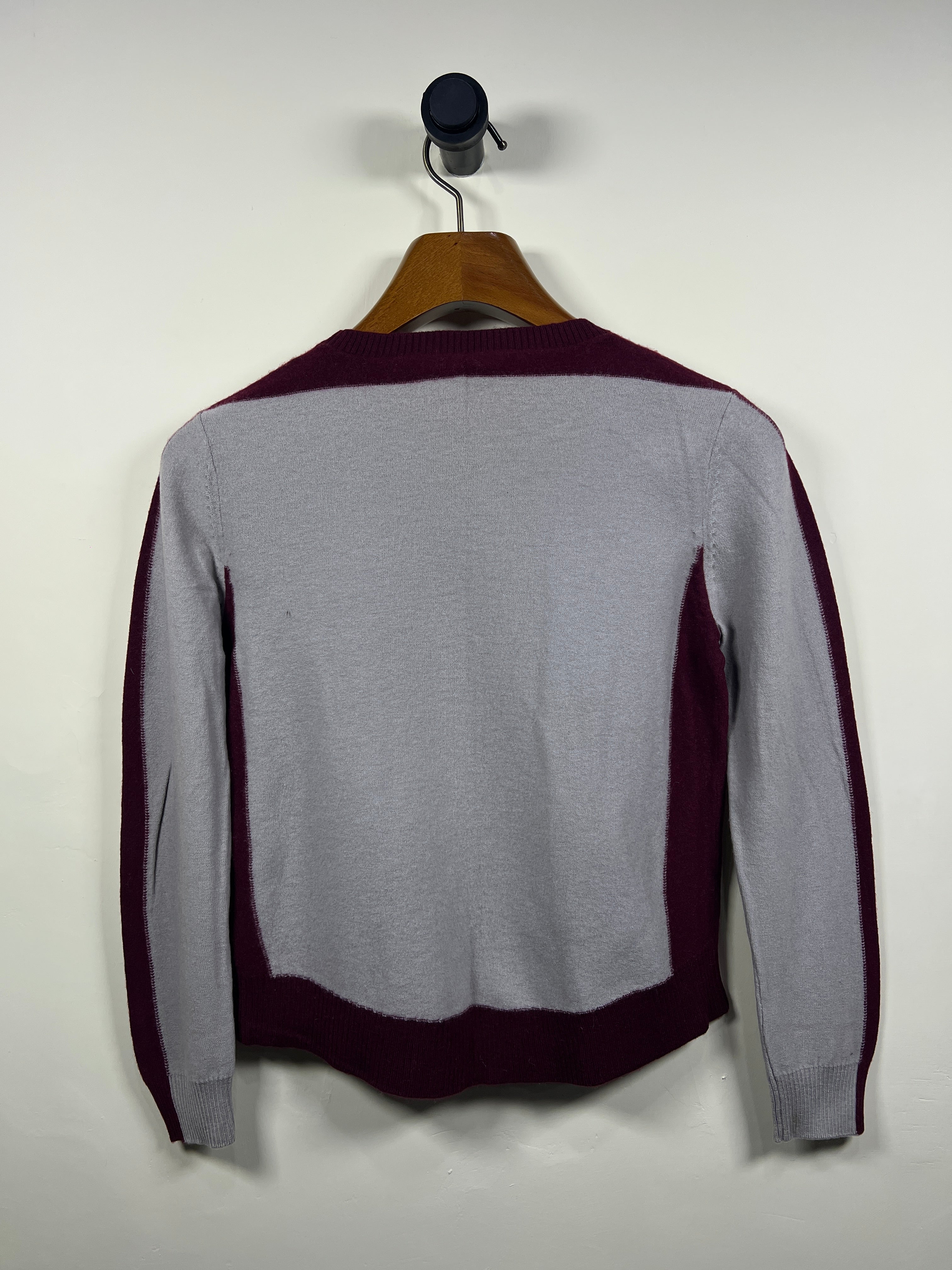 Sweater (Women) (Small)