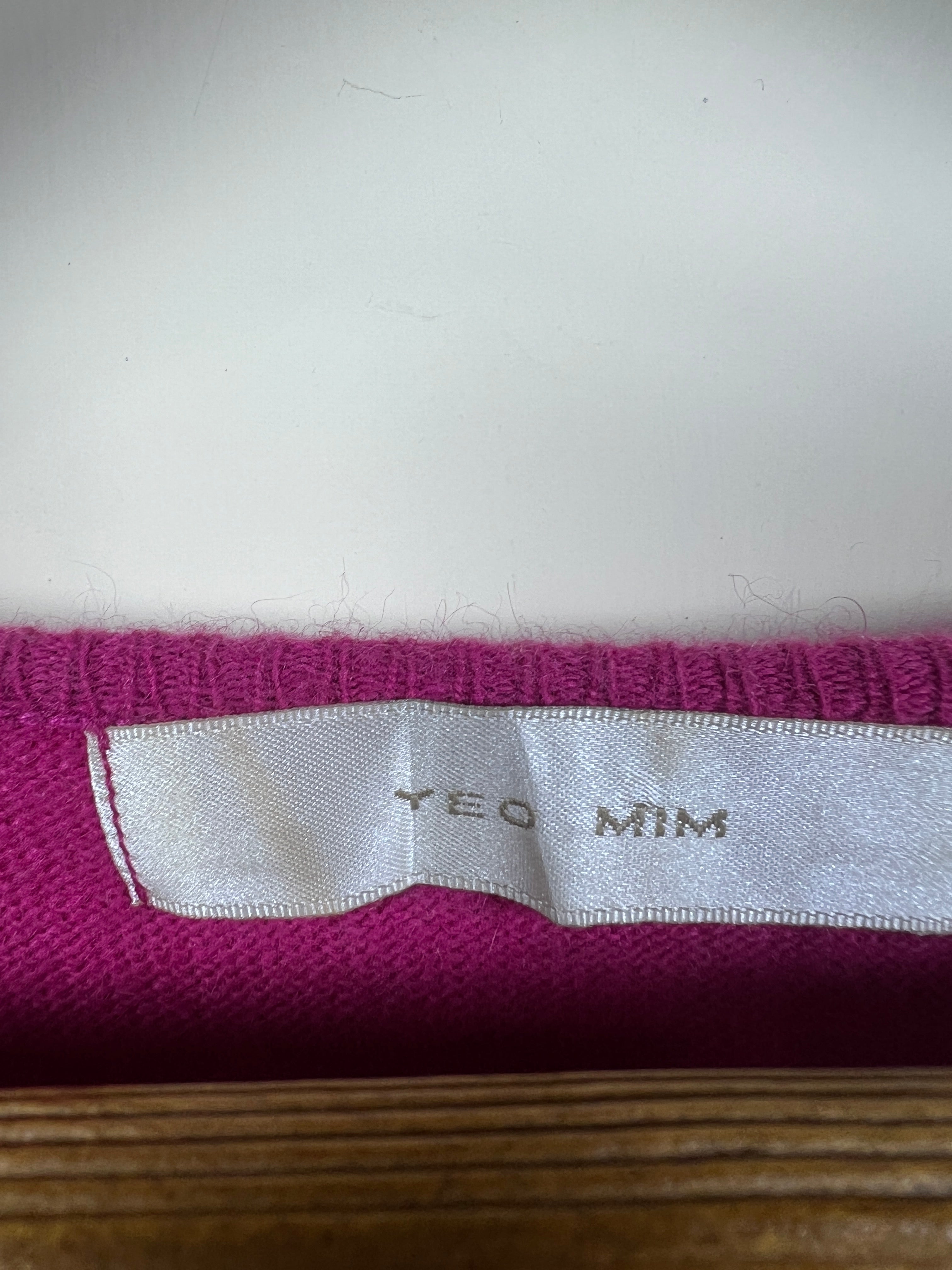 Yeo Sweater (Women) (Small)