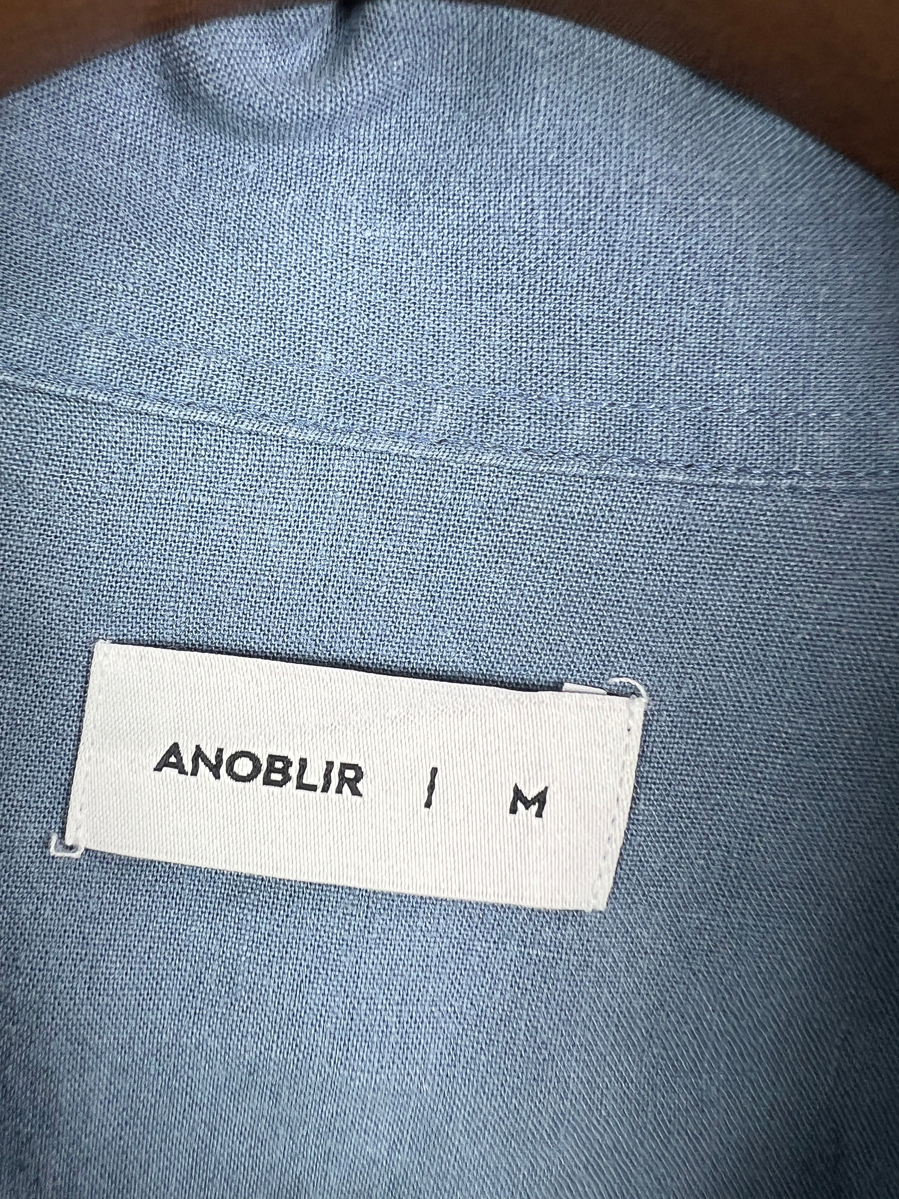 Anoblir Linen Shirt (Medium)