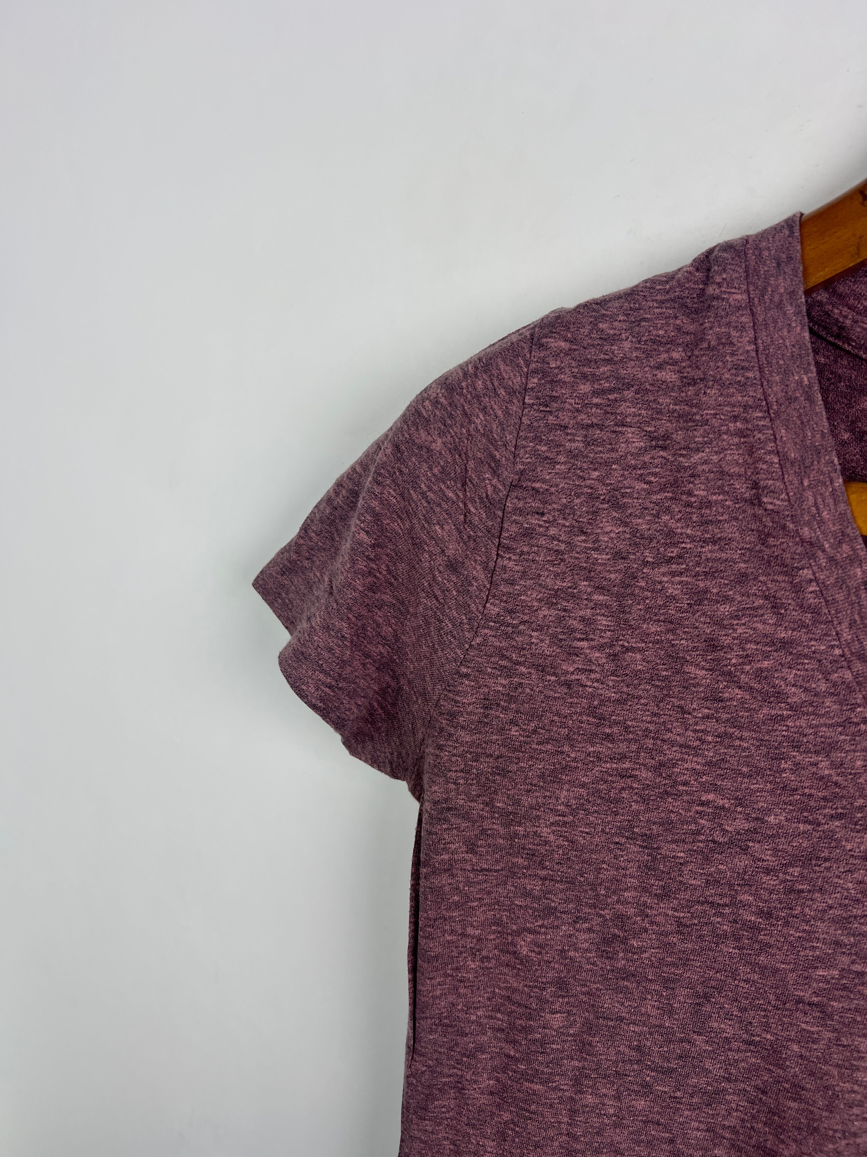 Mossimo T-Shirt (Women) (Small)