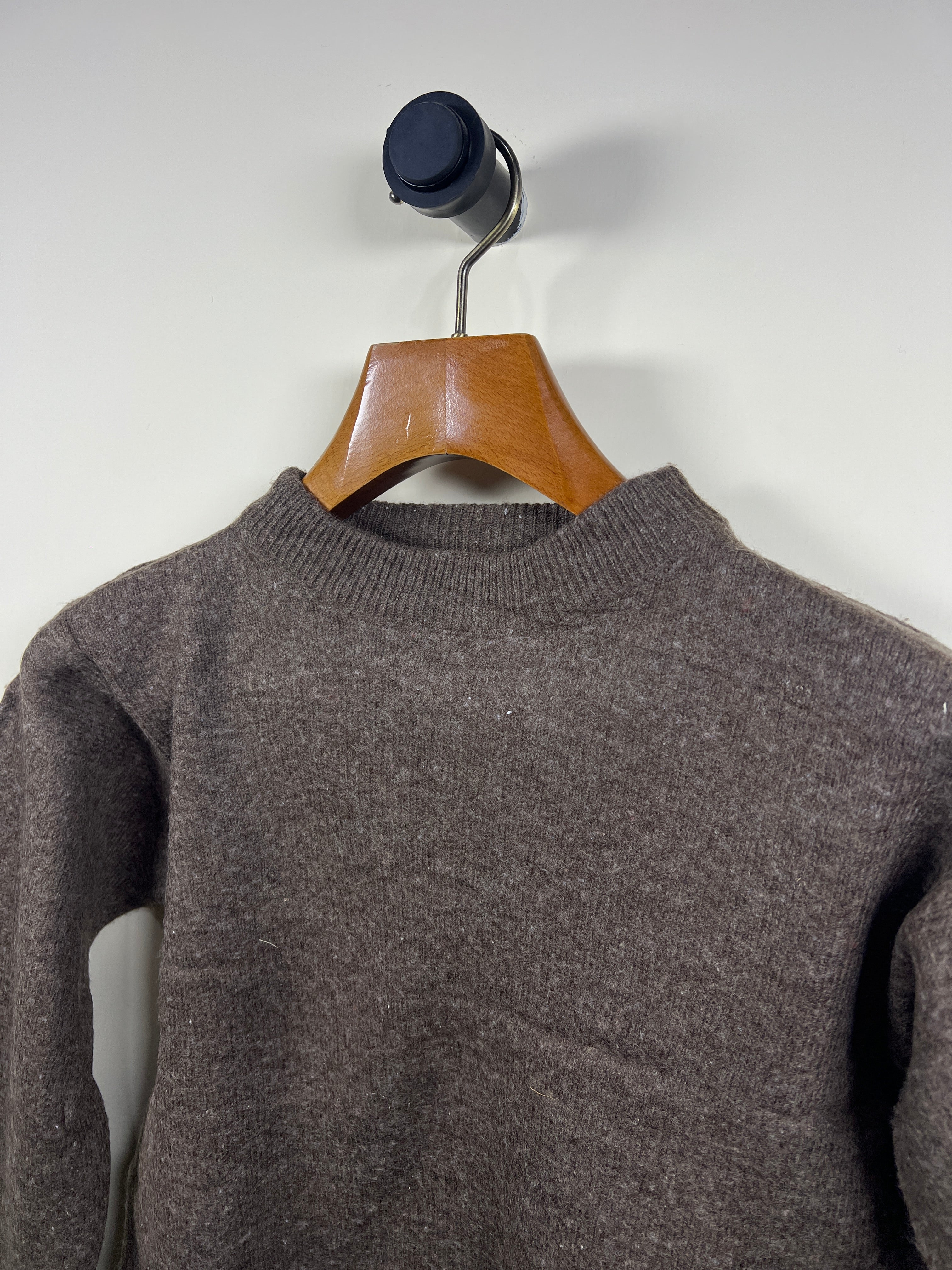 Sweater (Women) (Small)