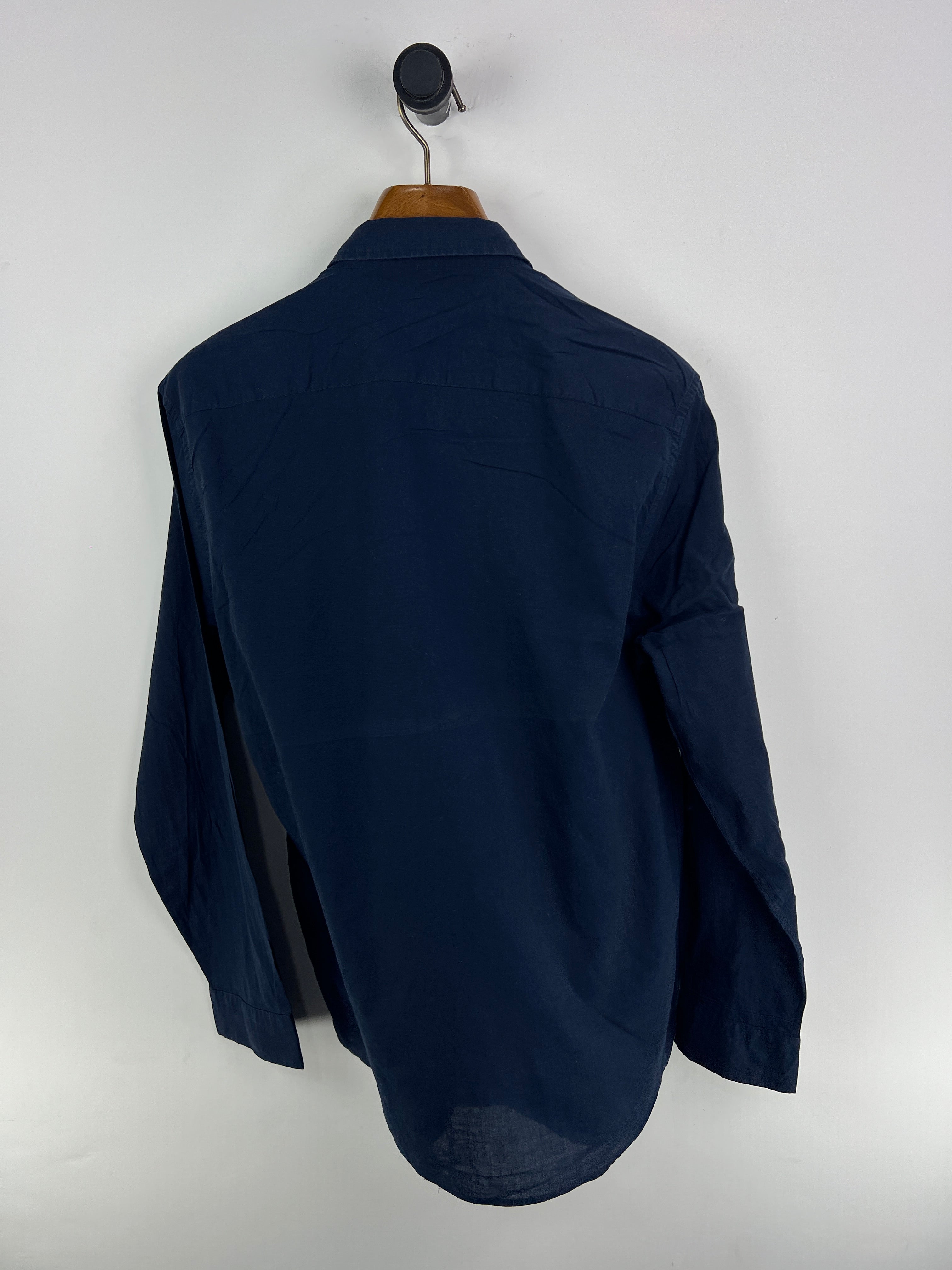 Avva Shirt (Large)