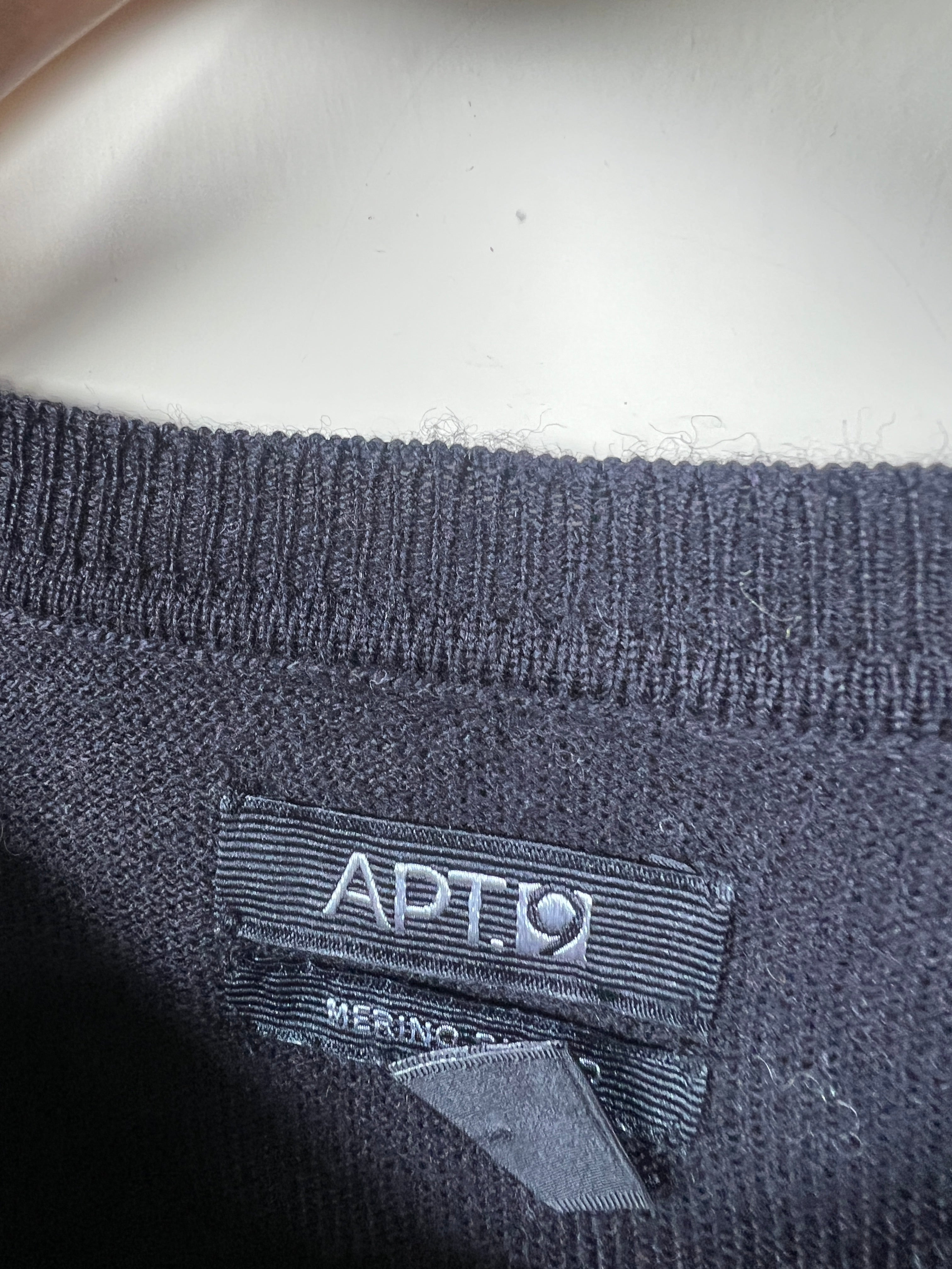 Apt 9 Merino Sweater (Large)