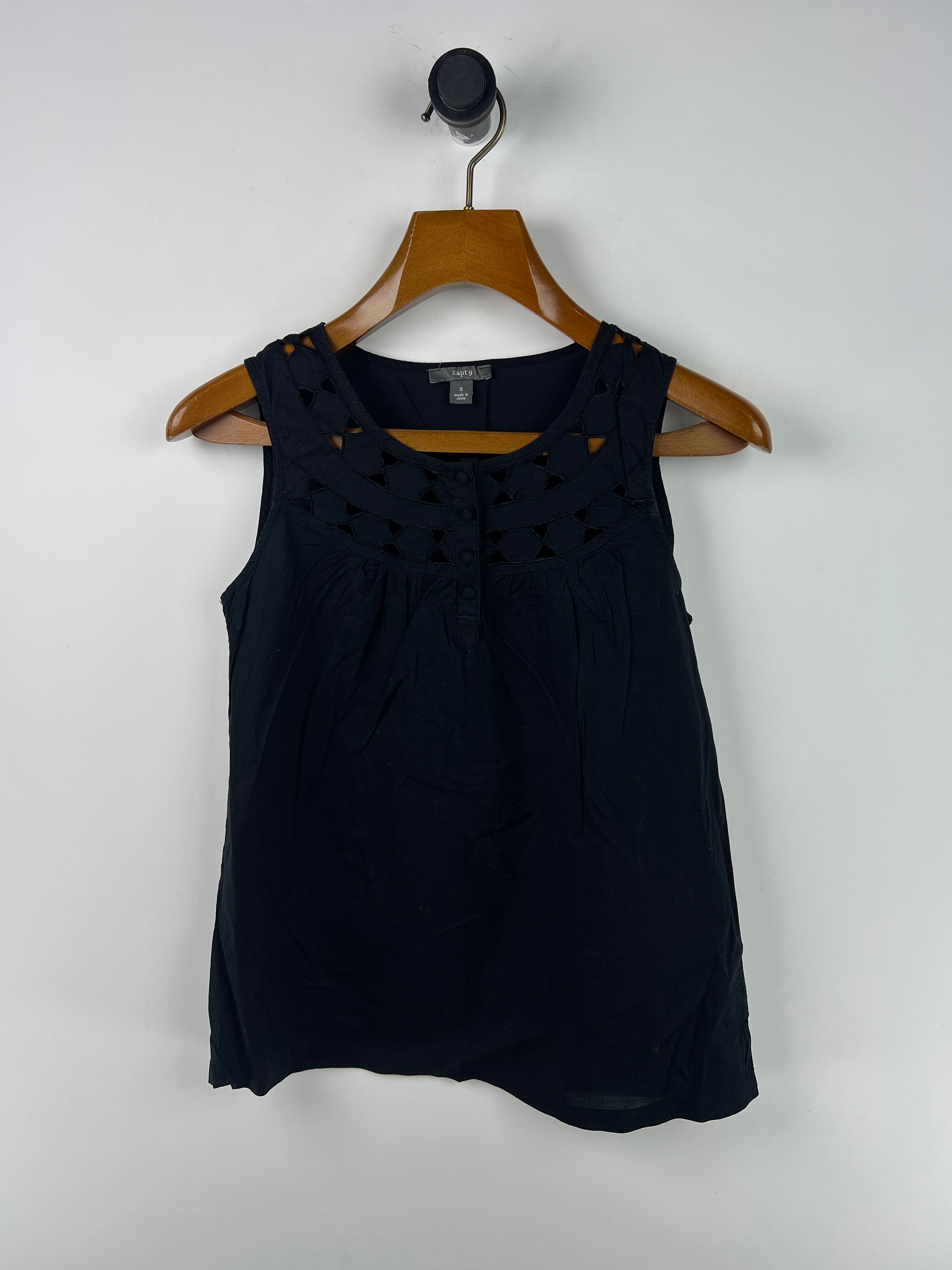 Apt 9 Tank Top (Women) (Small)