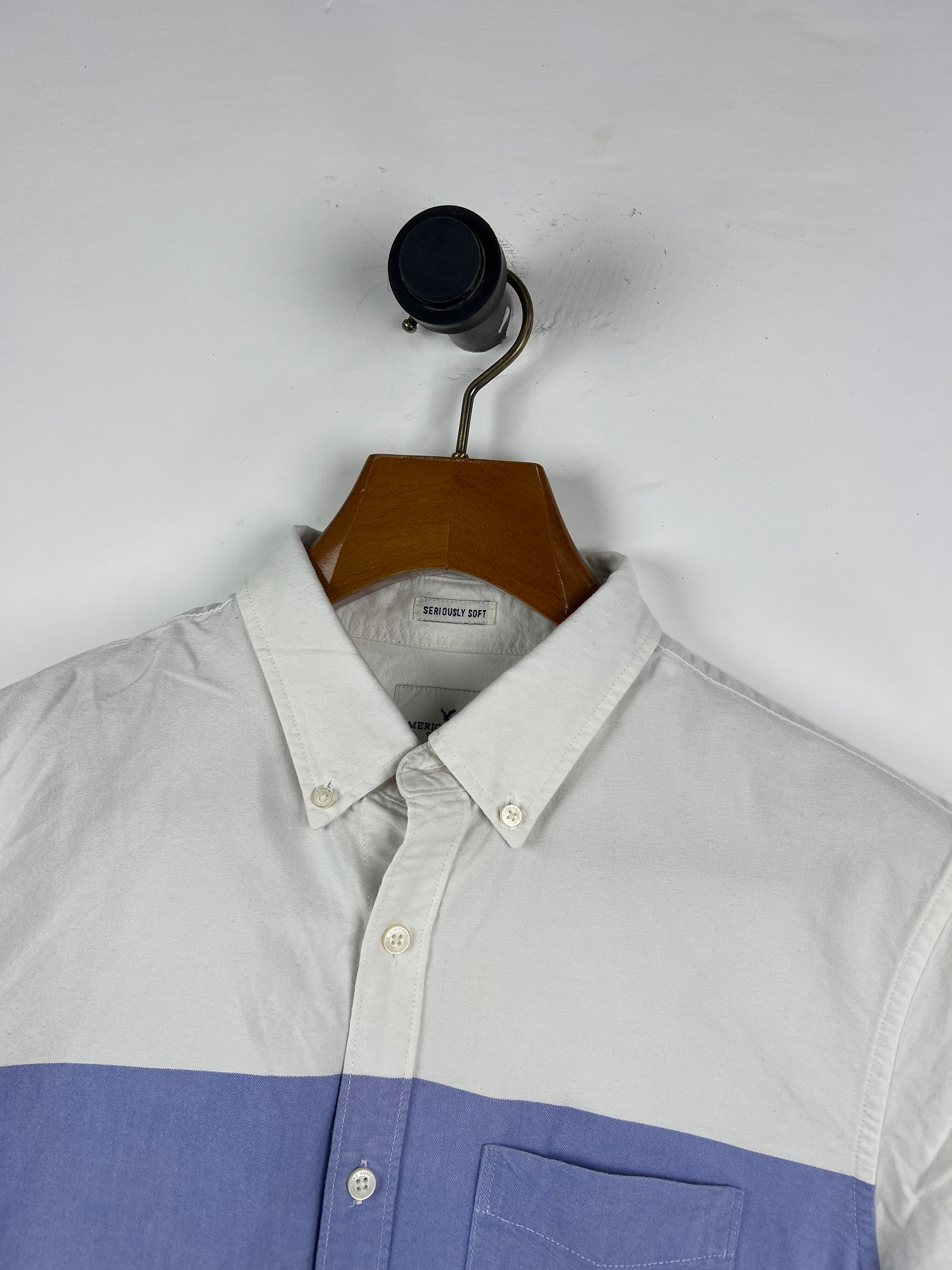 American Eagle Shirt (Medium)