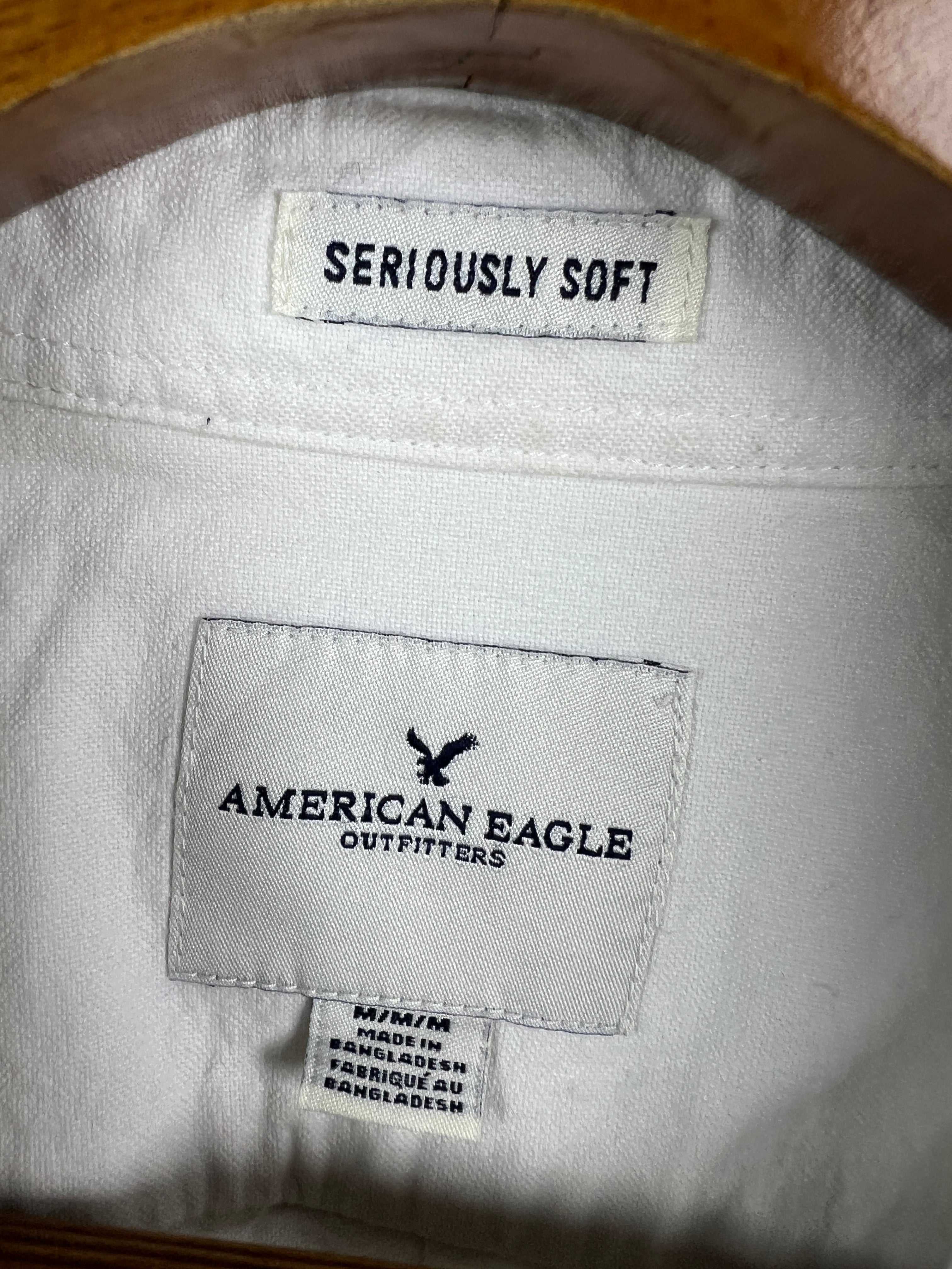 American Eagle Shirt (Medium)