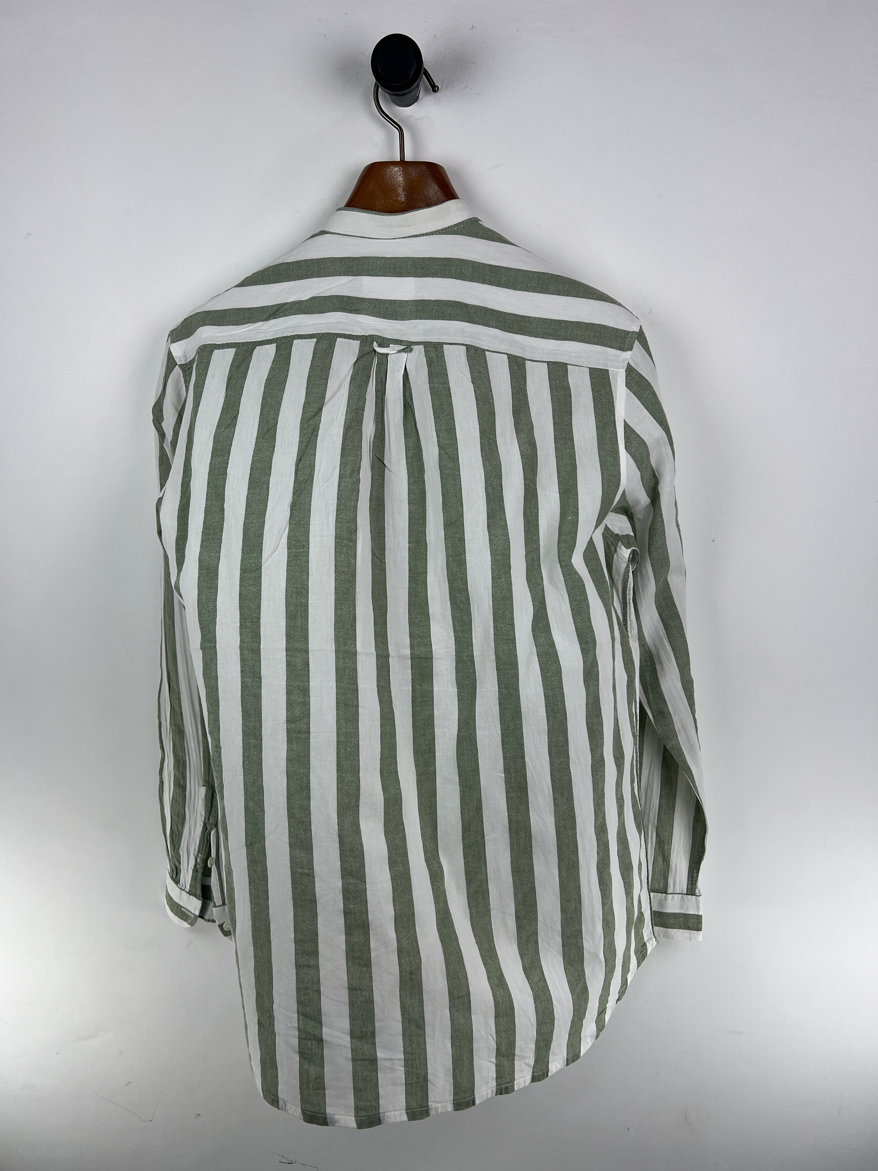 Attention Linen Shirt (Medium)