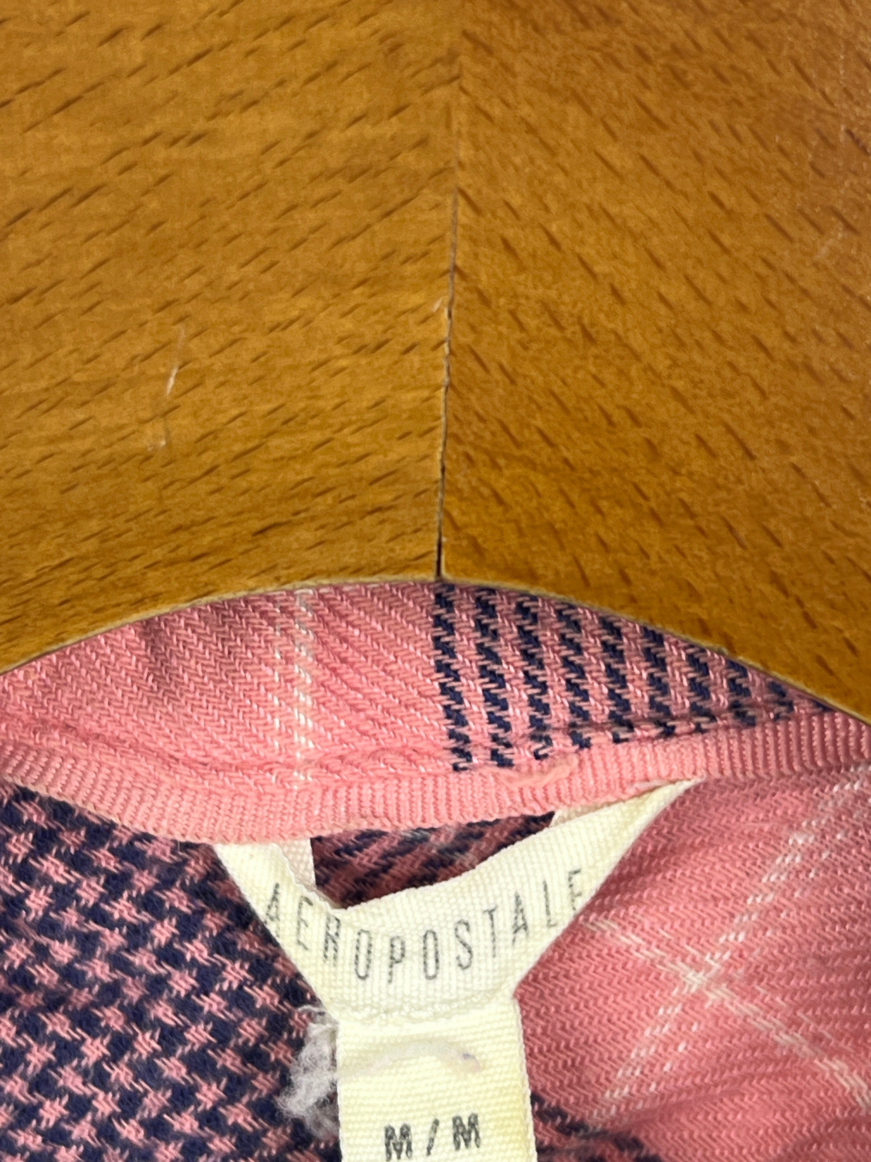 Aeropostale Shirt (Women) (Medium)
