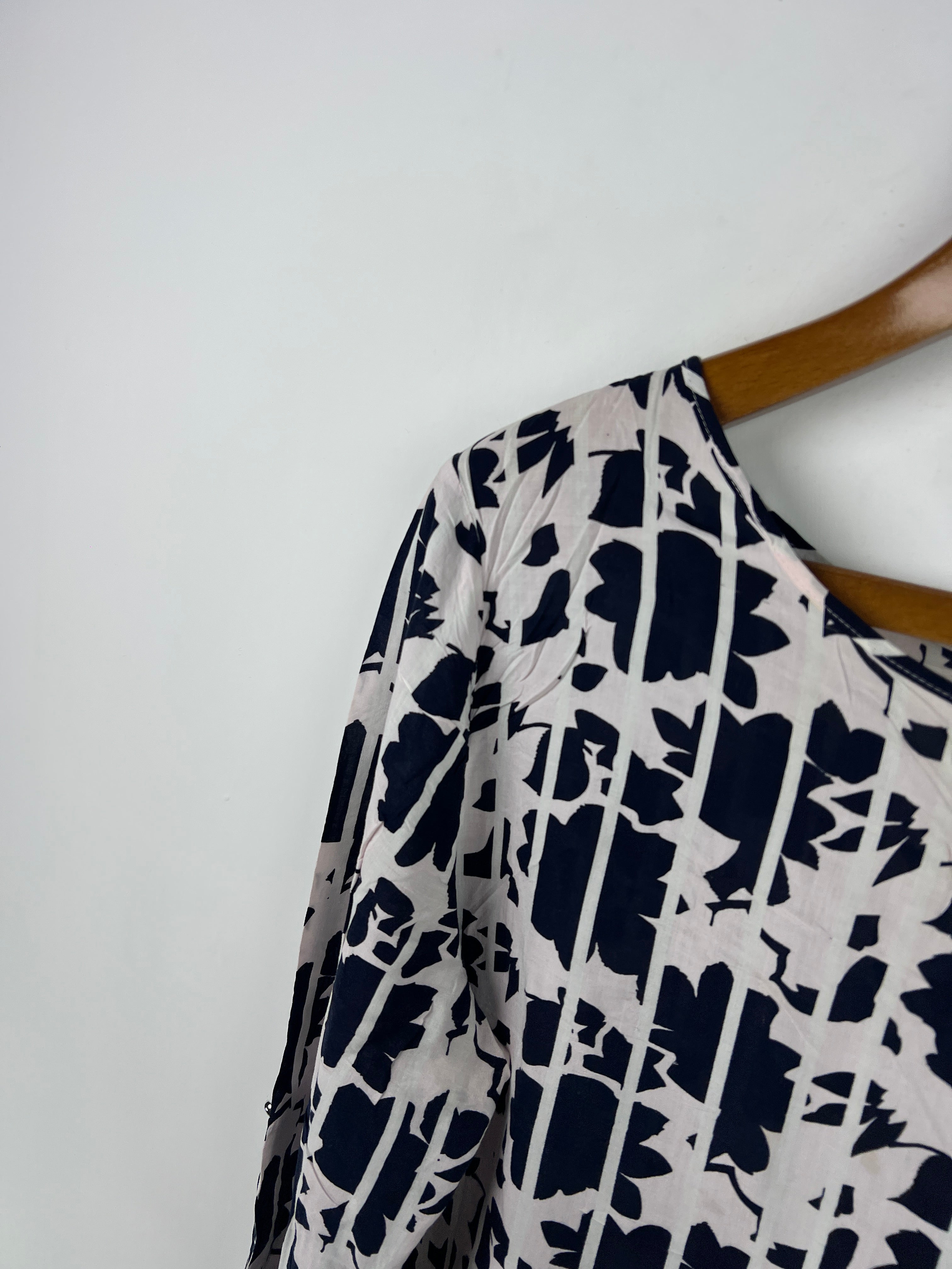 Yessica Blouse (Women) (Large/X-Large)