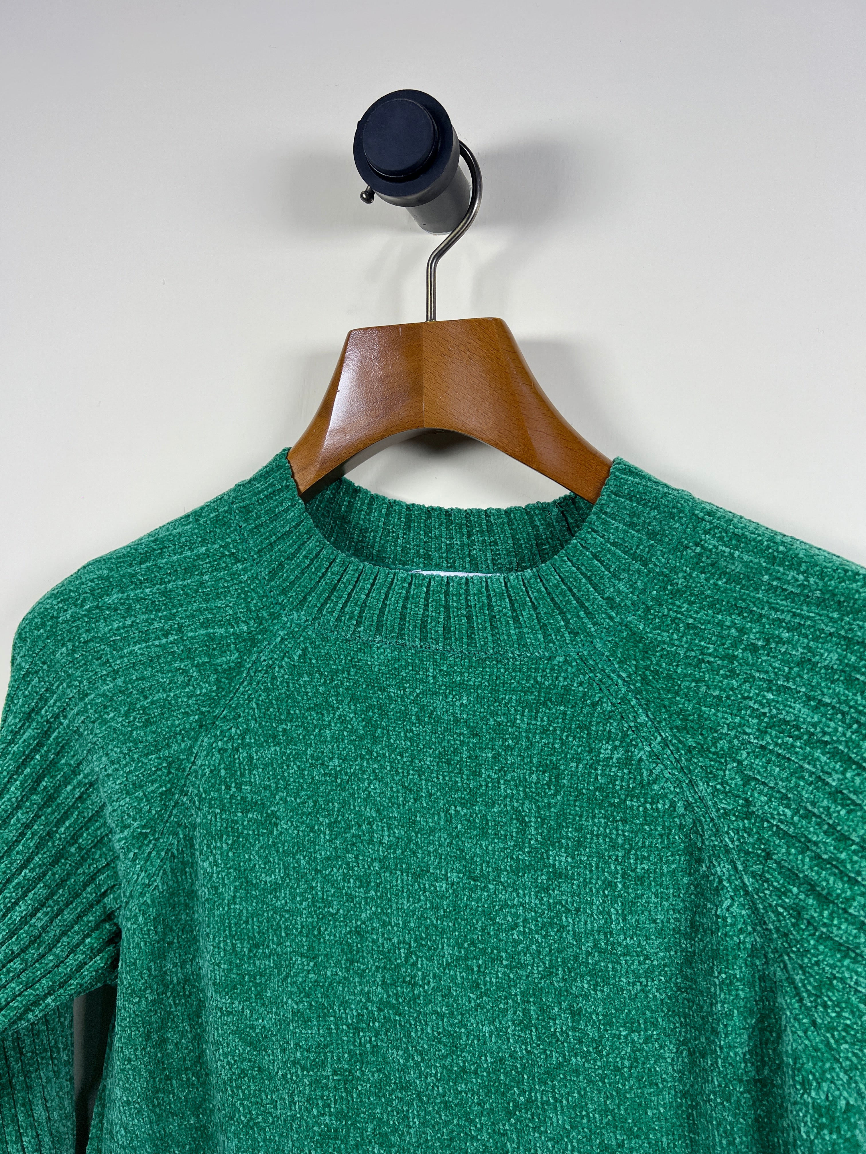 D & Co Velvet Sweater (Women) (Medium-Large)