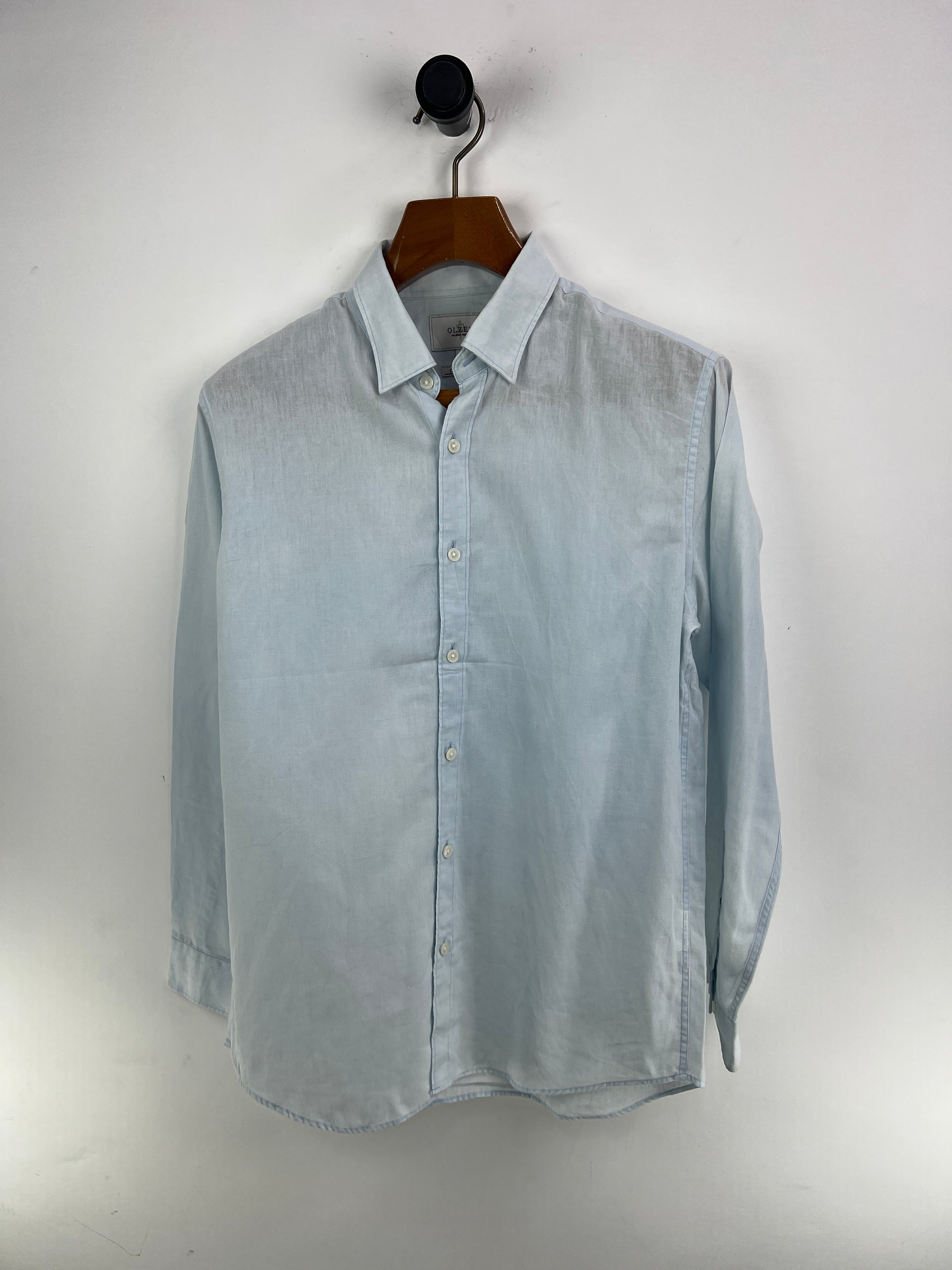 Olzen Shirt (Small-Medium)