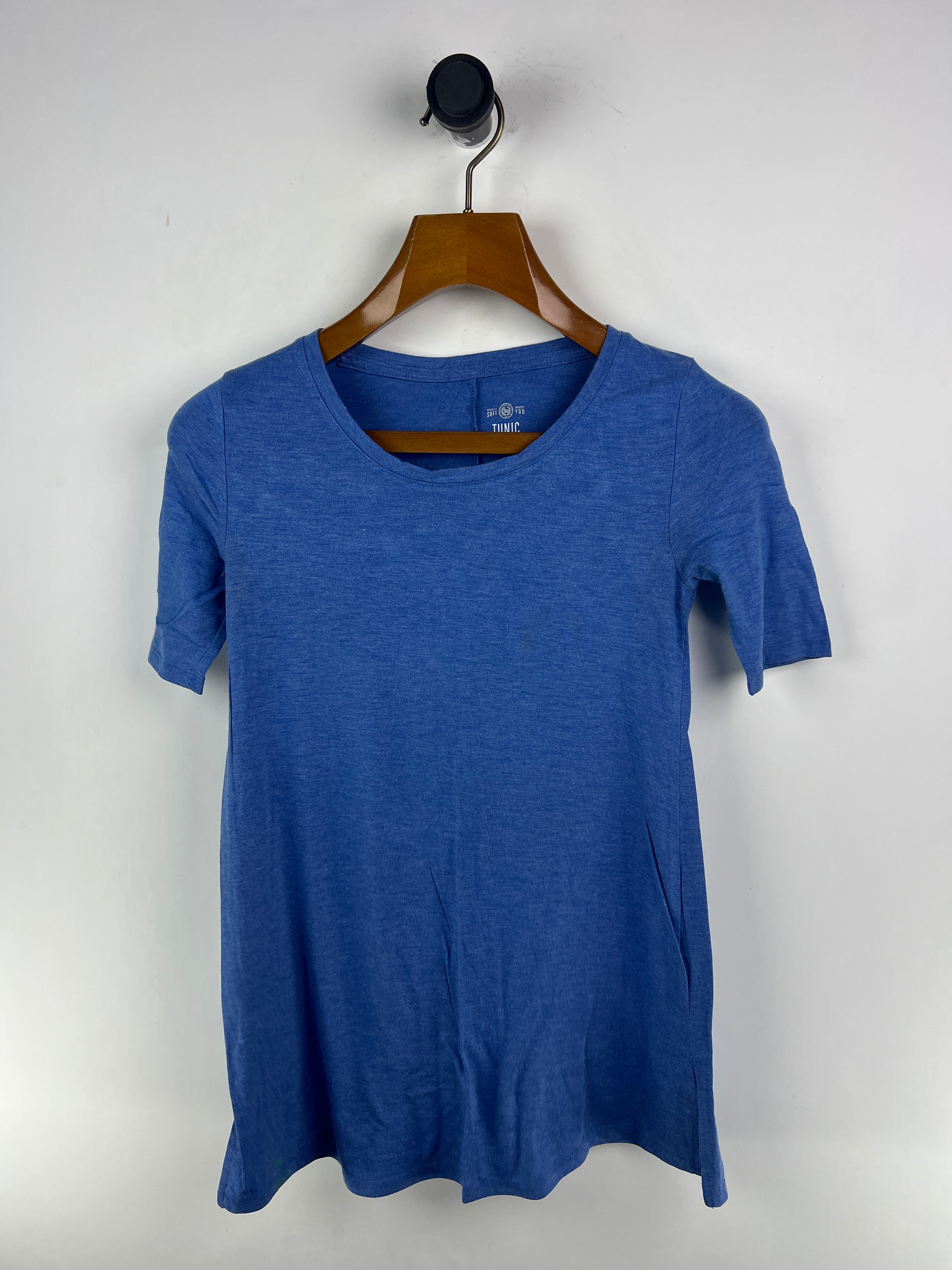 So T-Shirt (Women) (Small-Medium)