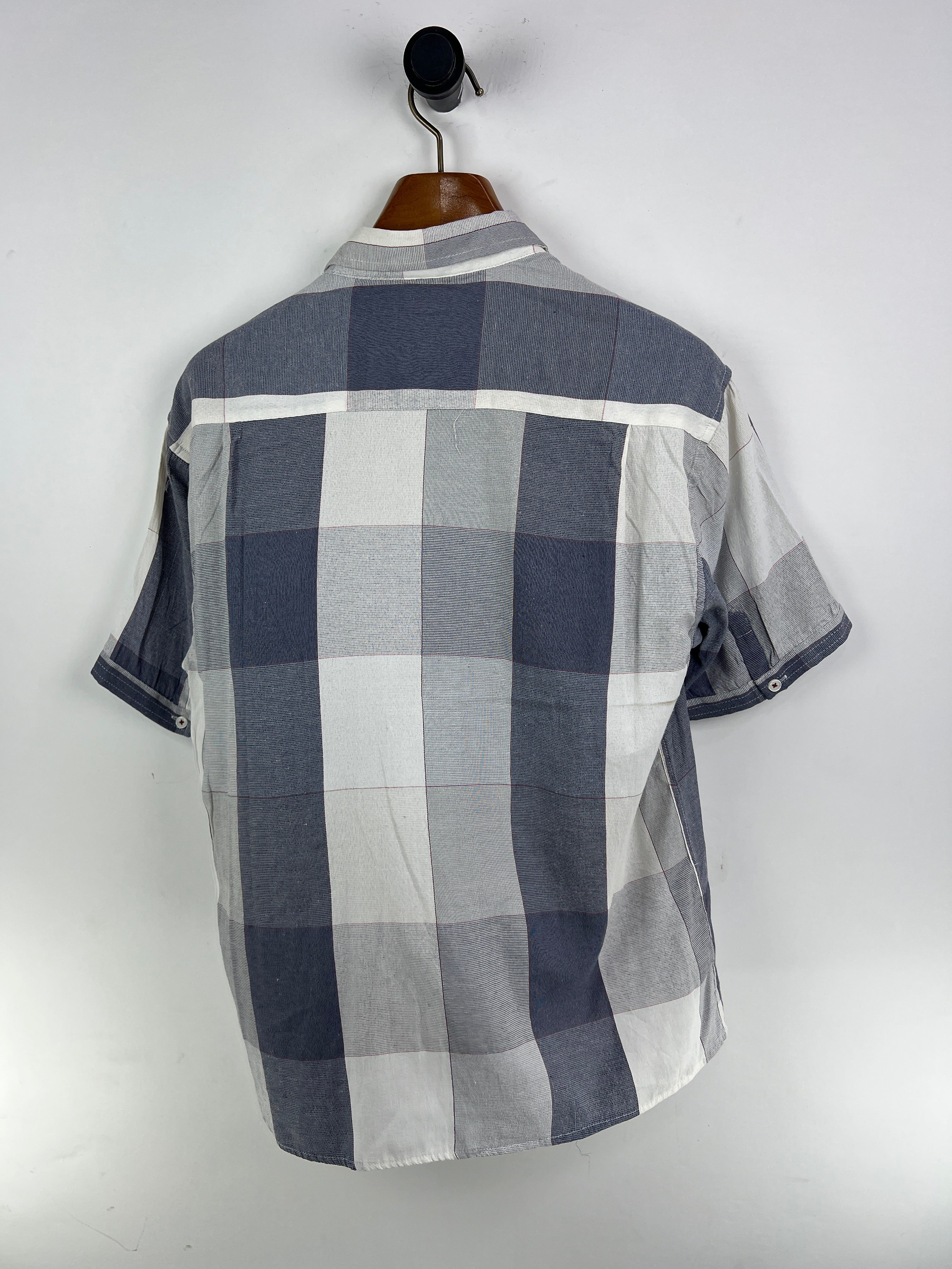 Christian Stephanus Linen Shirt (Medium)