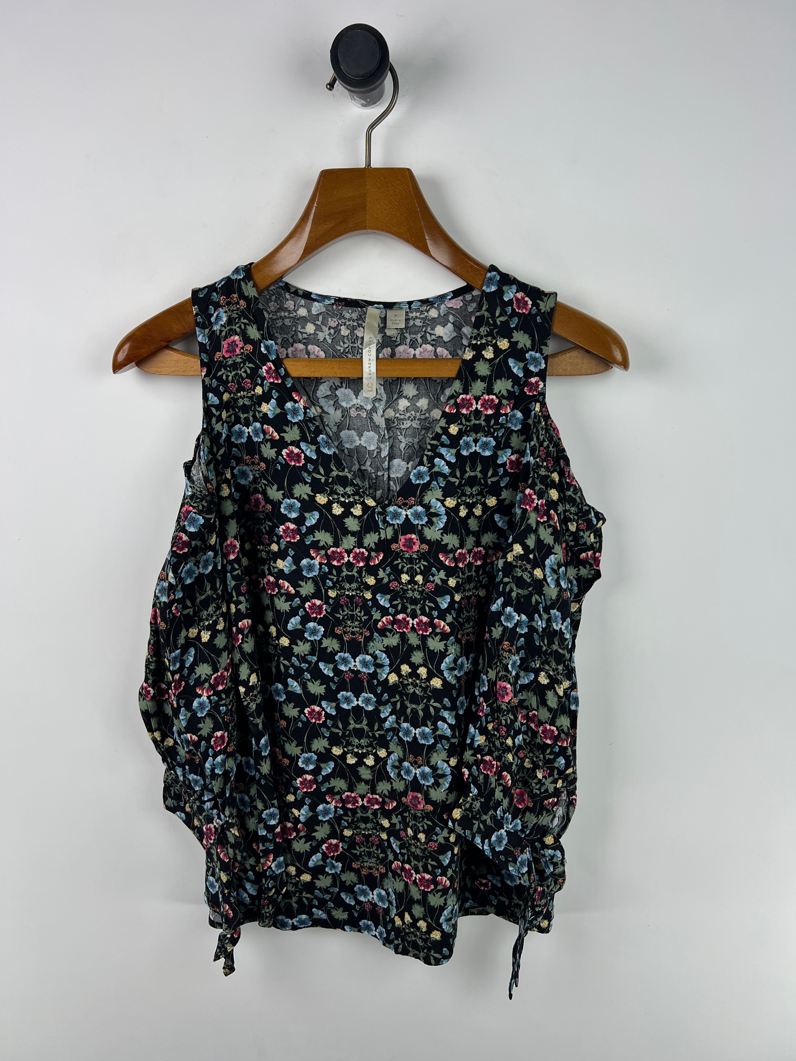 Lauren Conrad Tank Top (Women) (Medium-Large)