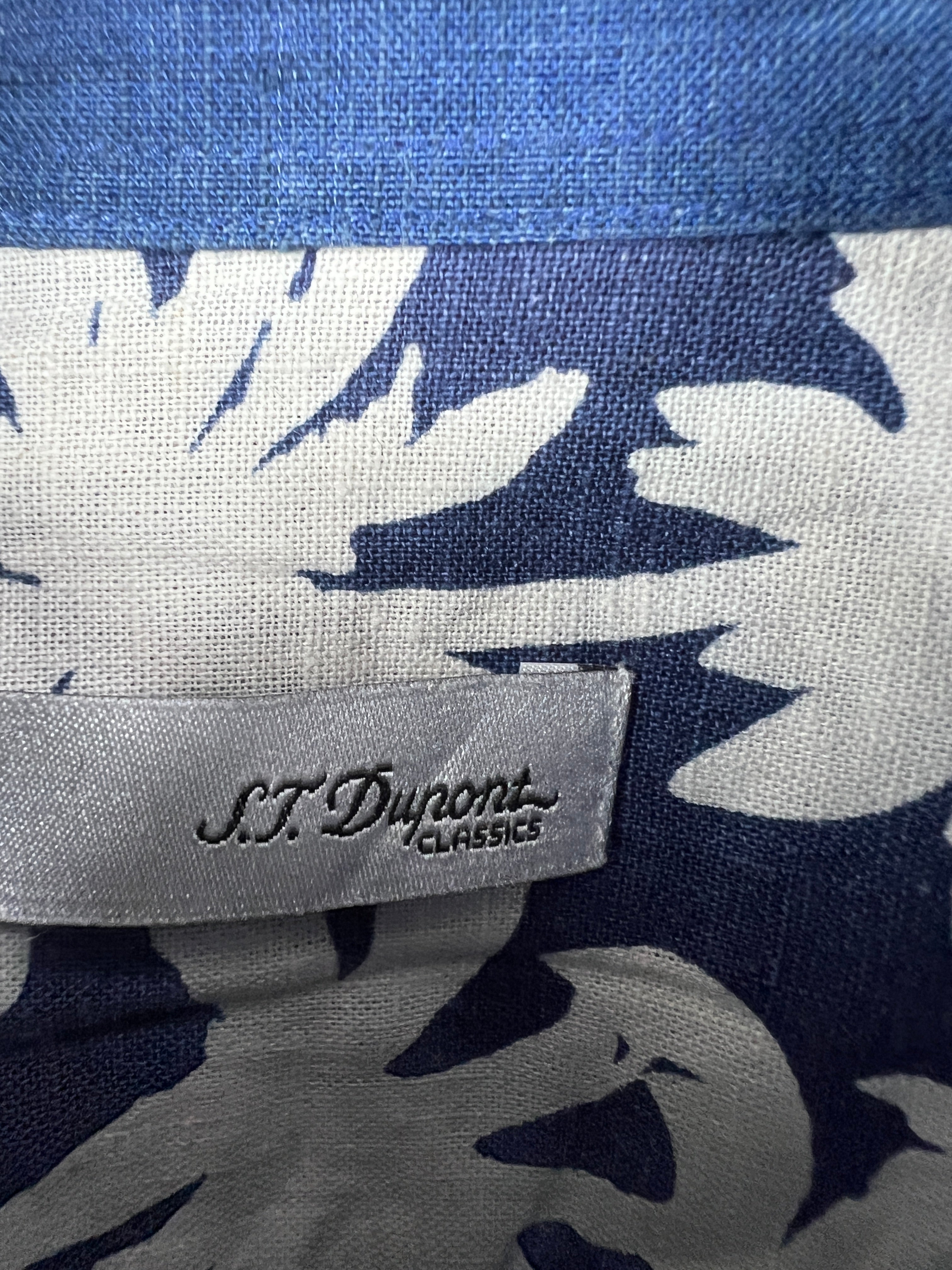 St Linen Shirt (Medium)