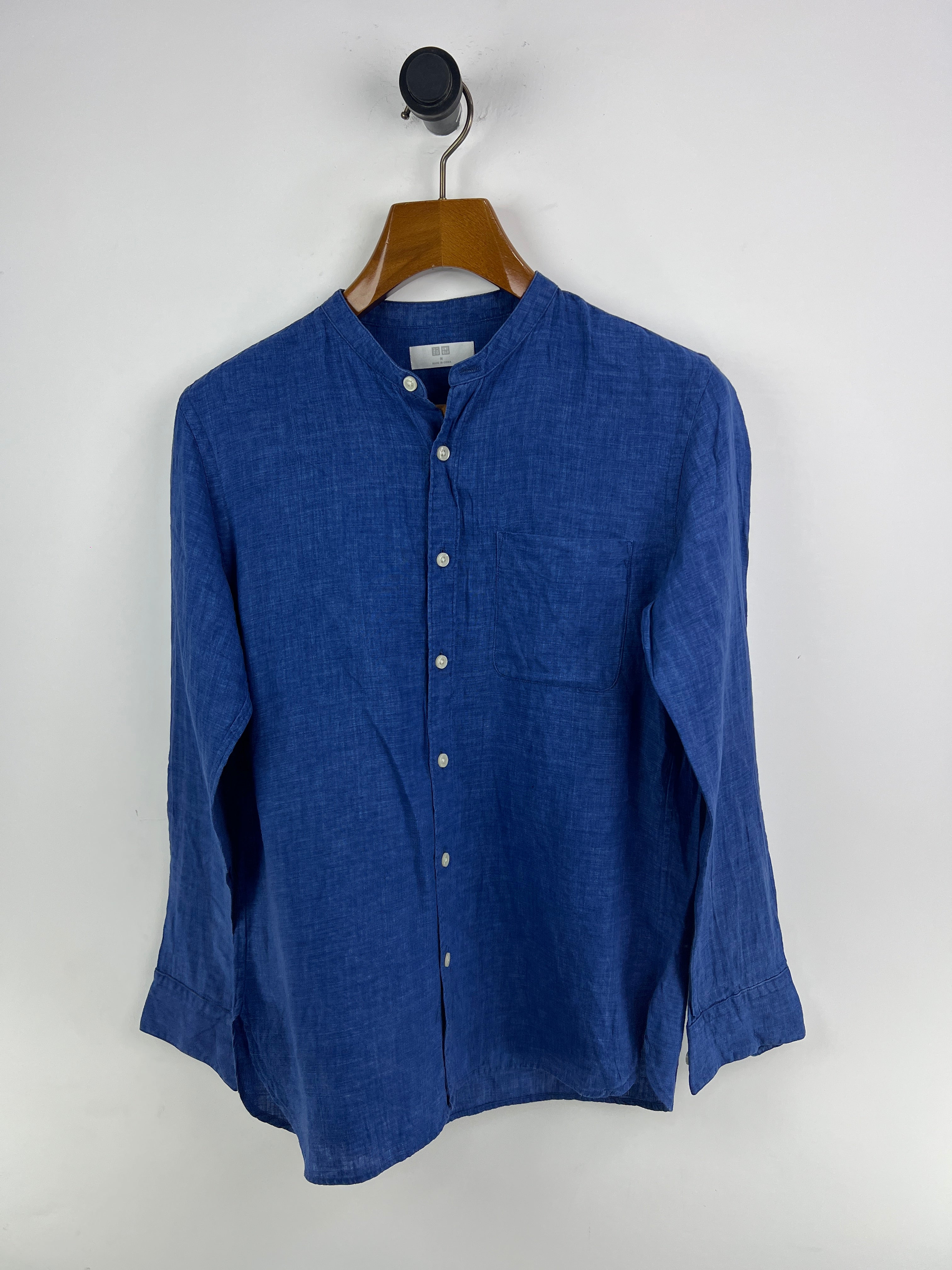 Uniqlo Linen Shirt (Small-Medium)