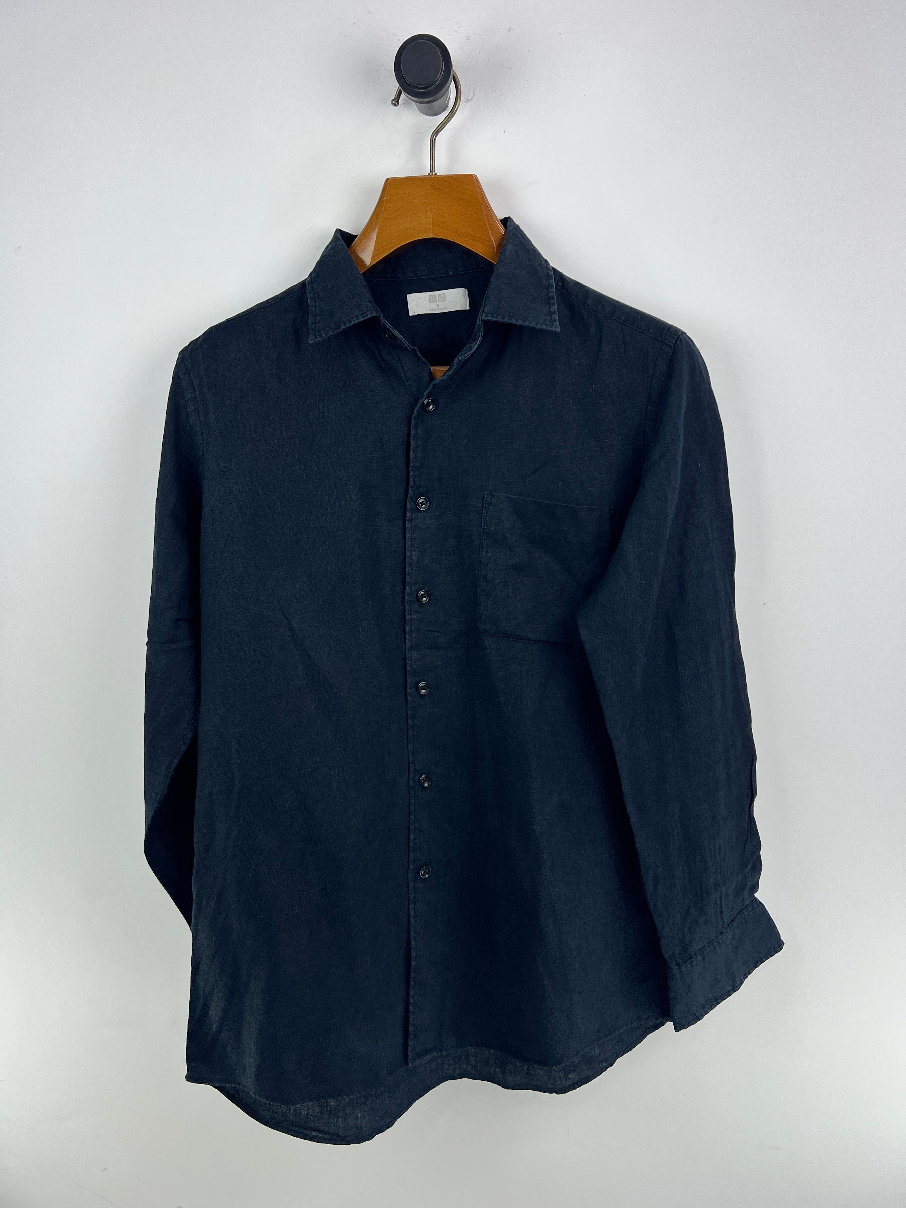 Uniqlo Linen Shirt (Small-Medium)