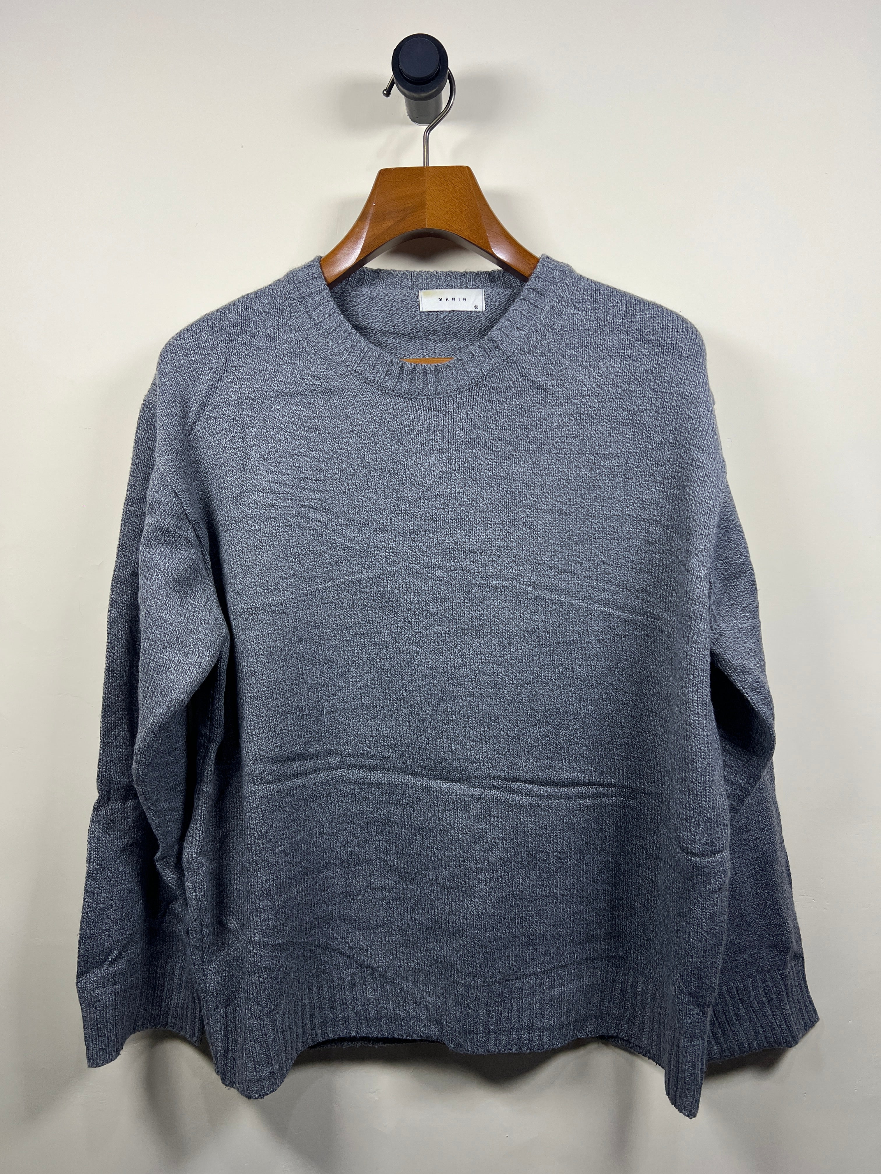 Manin Sweater (Large)