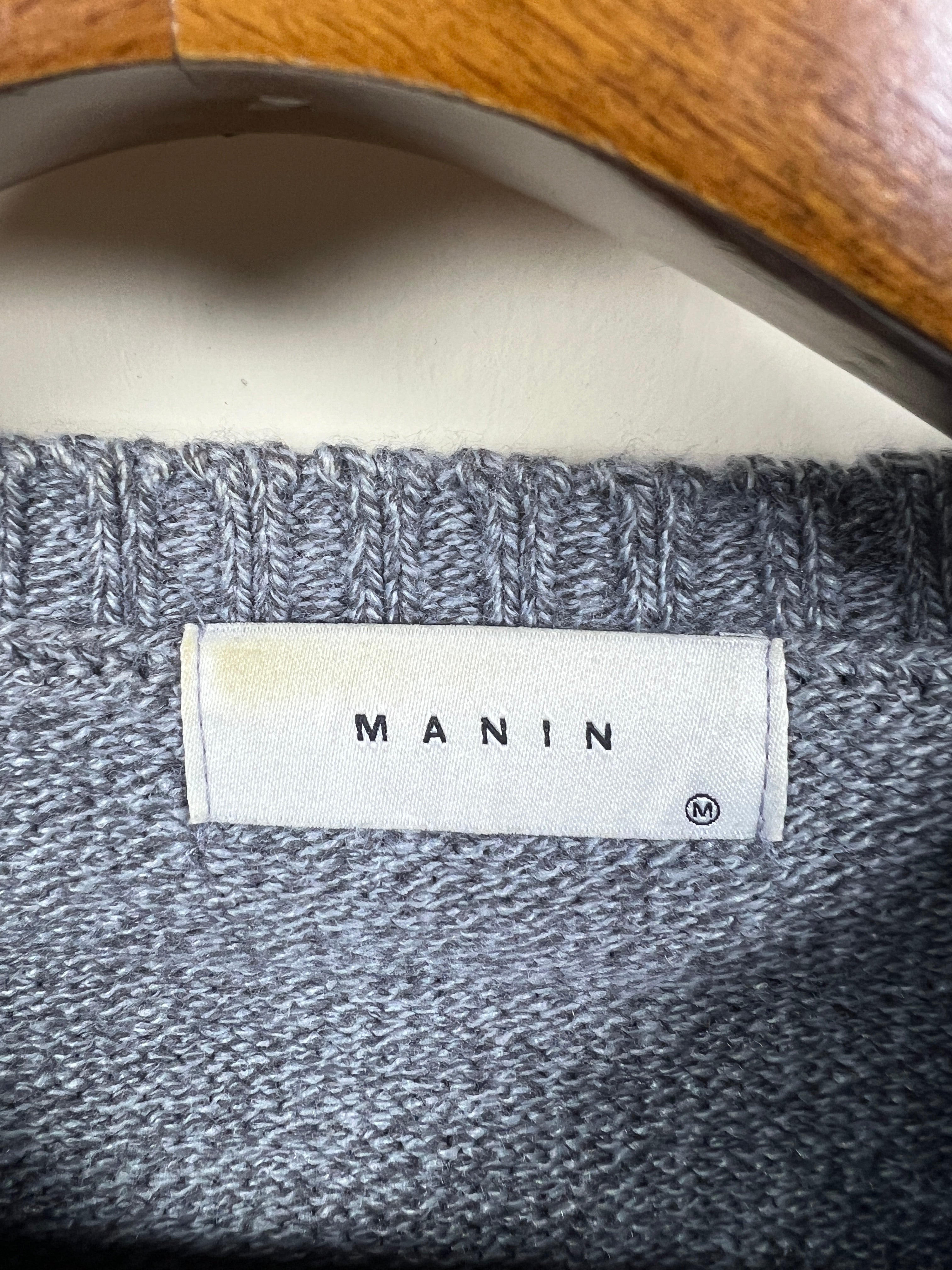 Manin Sweater (Large)