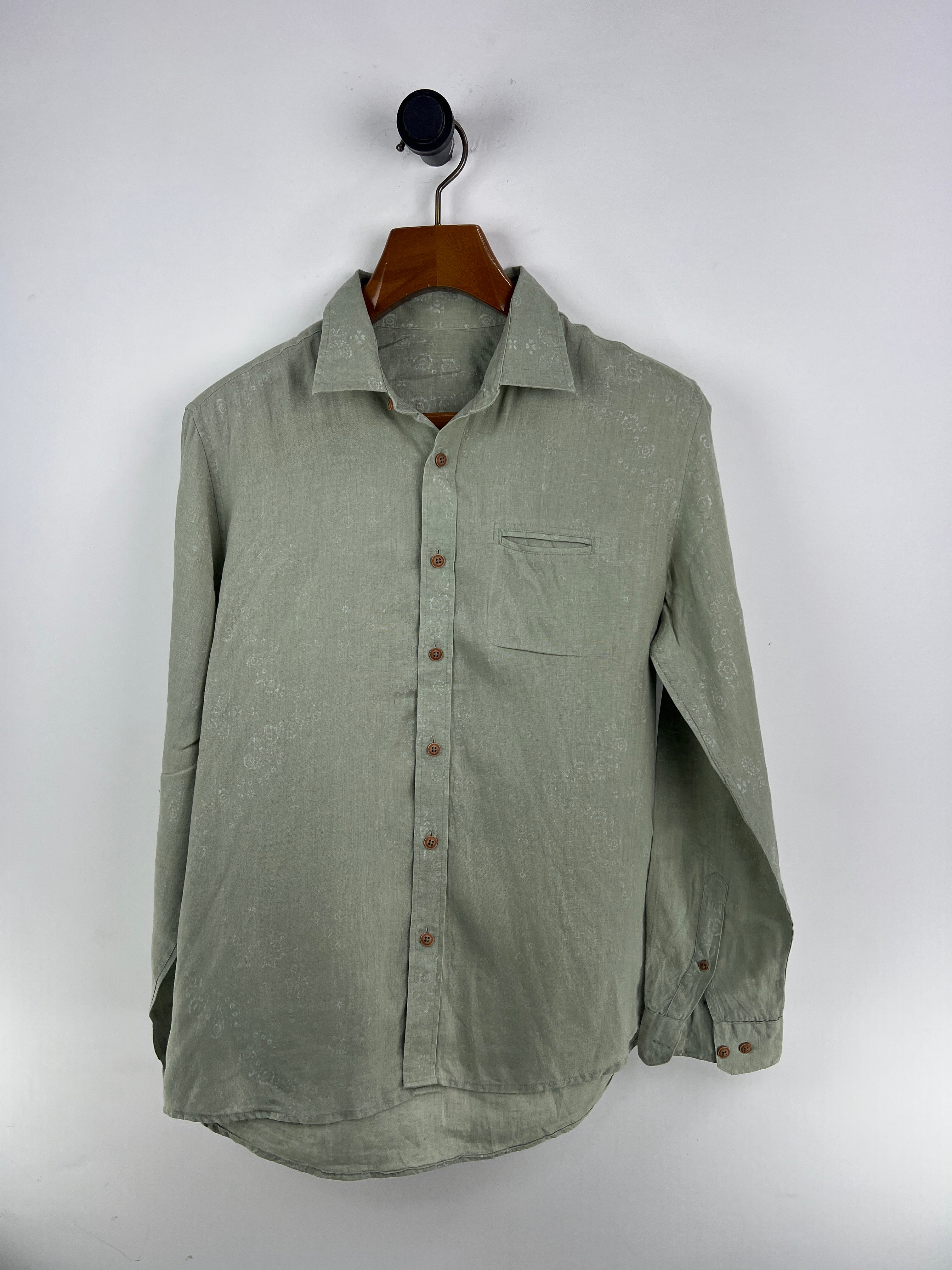 Linen Shirt (Medium)