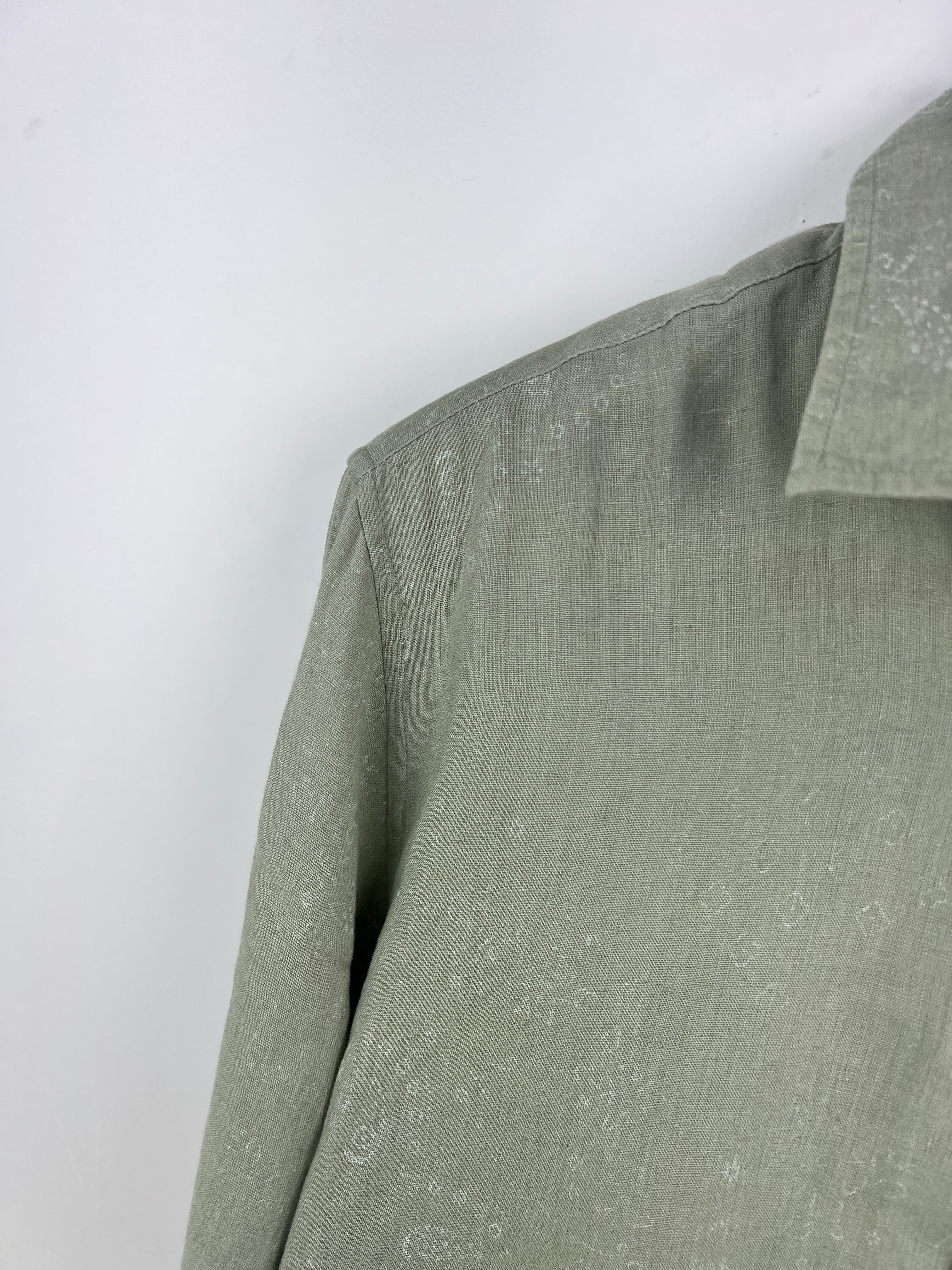 Linen Shirt (Medium)