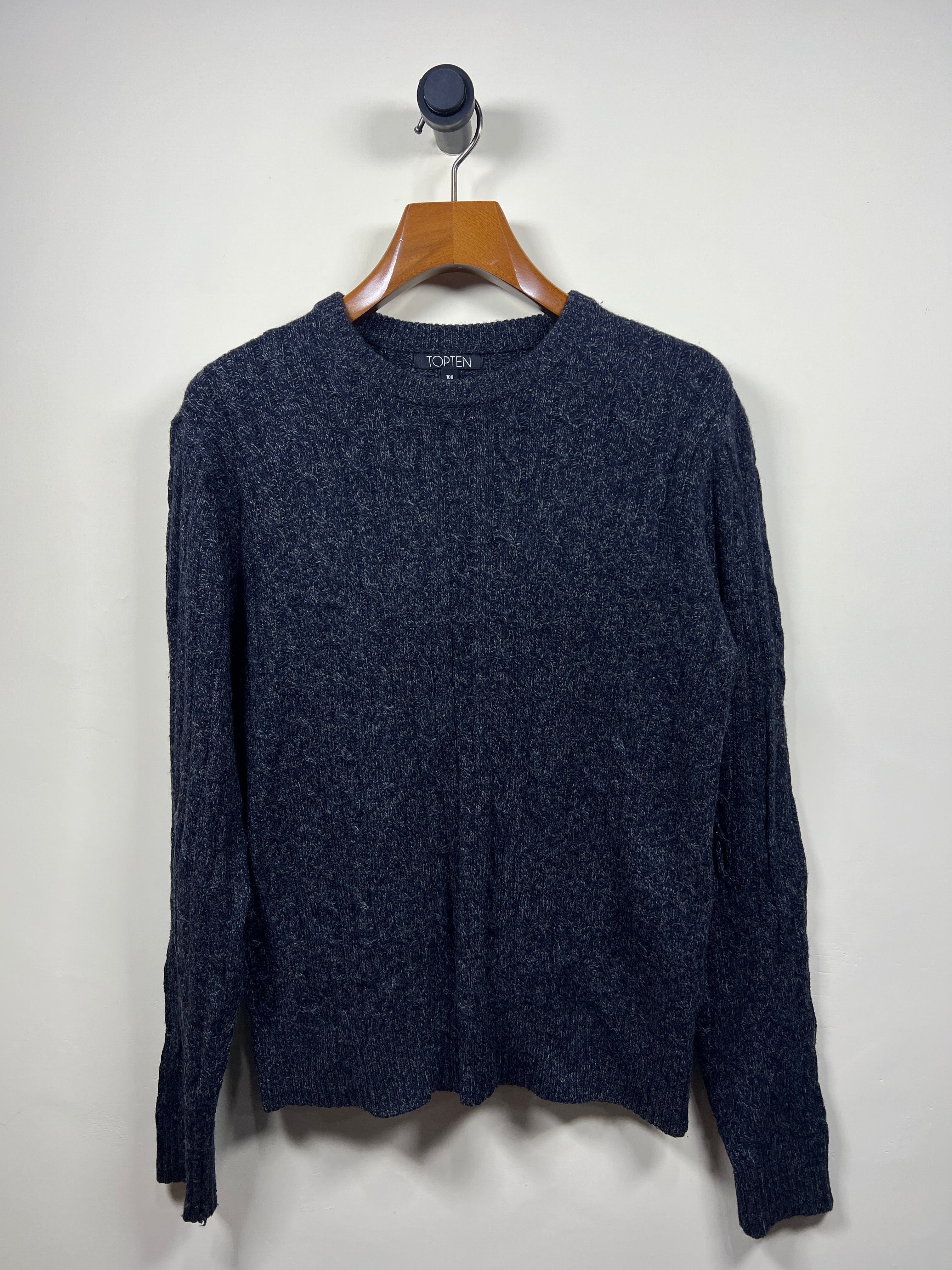 Top ten Cable Knitted Sweater (Medium)