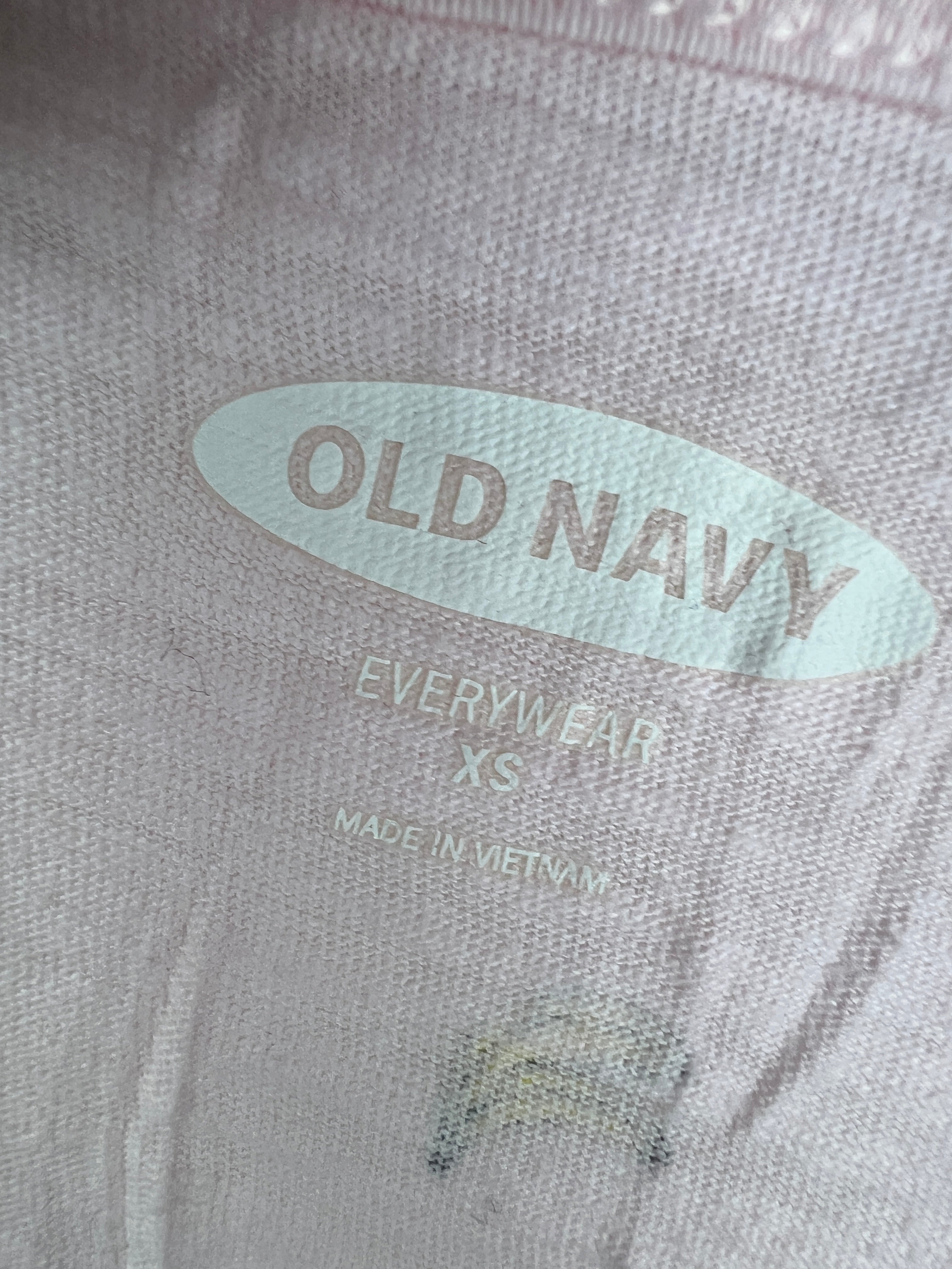 Old Navy T-Shirt (Women) (X-Small)
